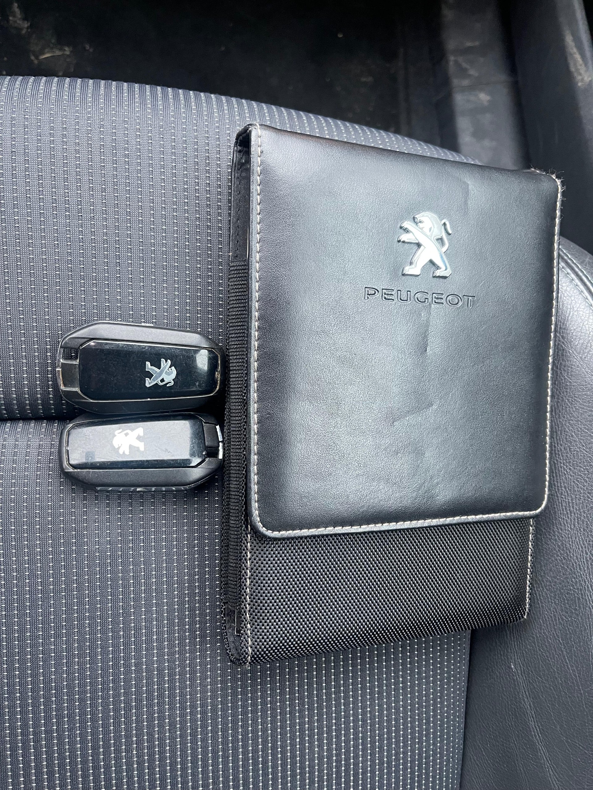 PEUGEOT 508 1.6 16V T Allure Automatic-image-9