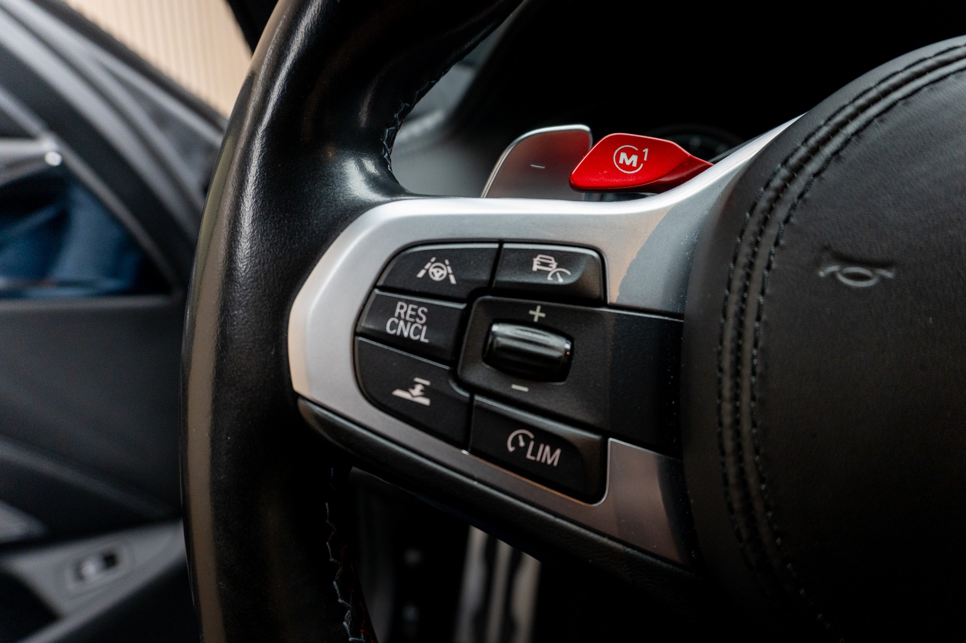 BMW M5 xDrive Competition Drivelogic-image-10