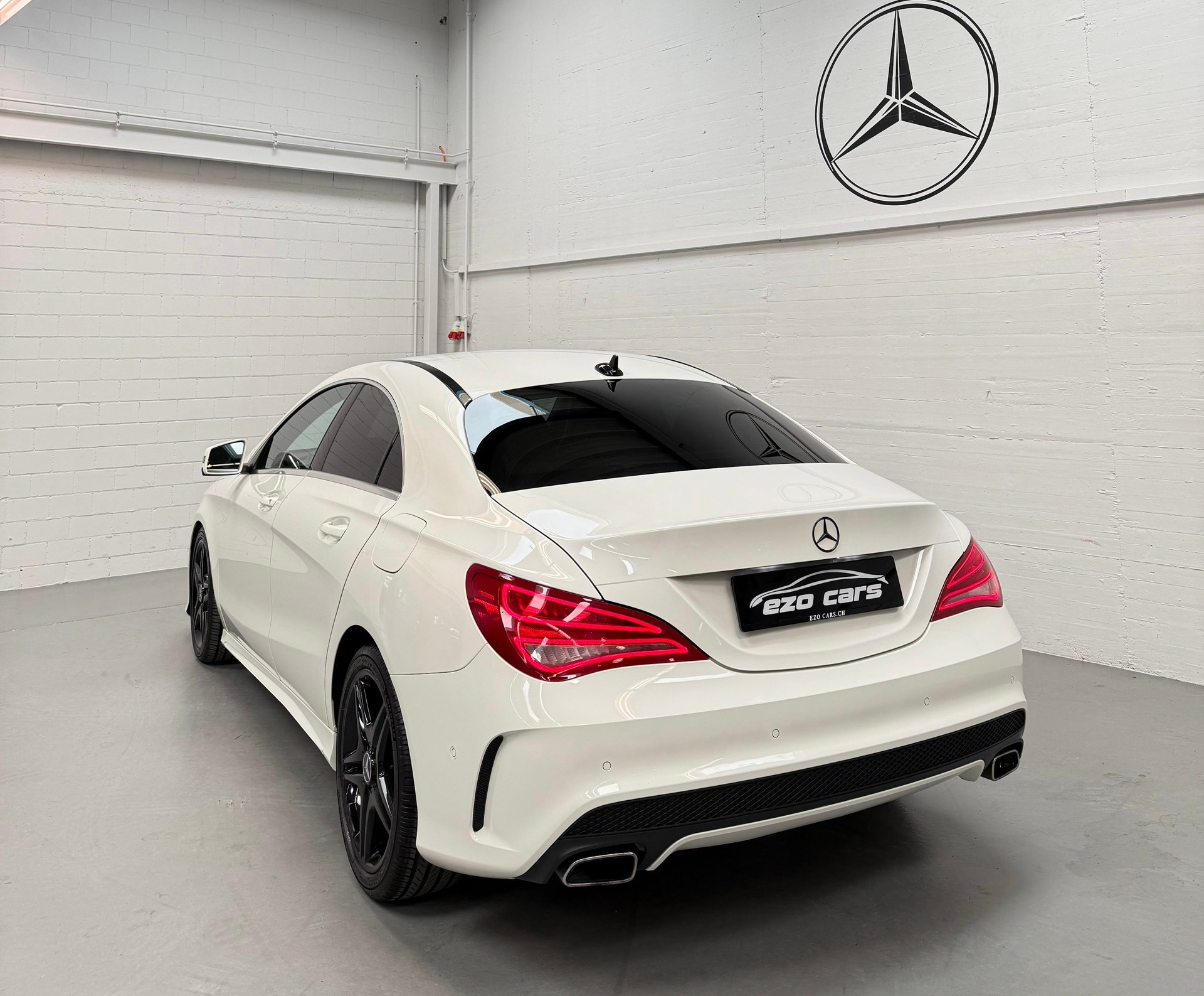 MERCEDES-BENZ CLA 200 AMG Line 7G-DCT Limited White Black Performance mit 2Jahre Garantie opt-image-6