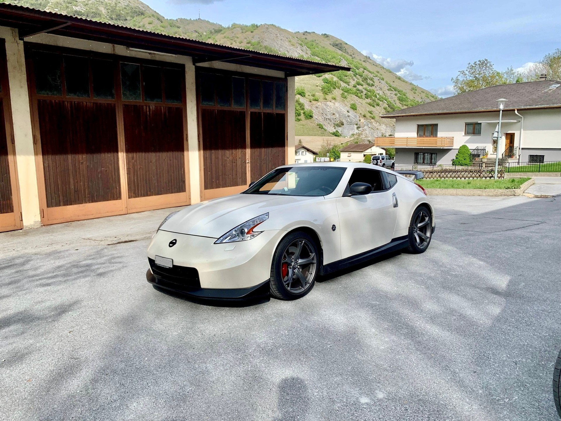 NISSAN 370 Z nismo-image-5