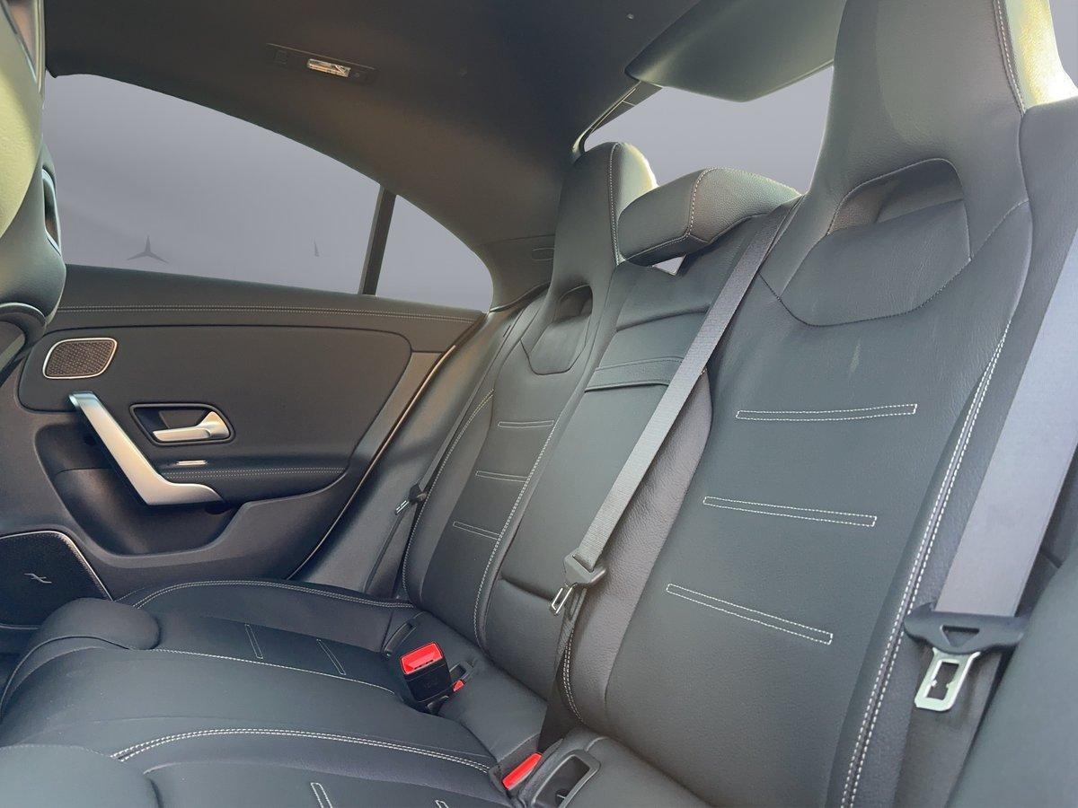 MERCEDES-BENZ CLA 35 AMG 4matic-image-8