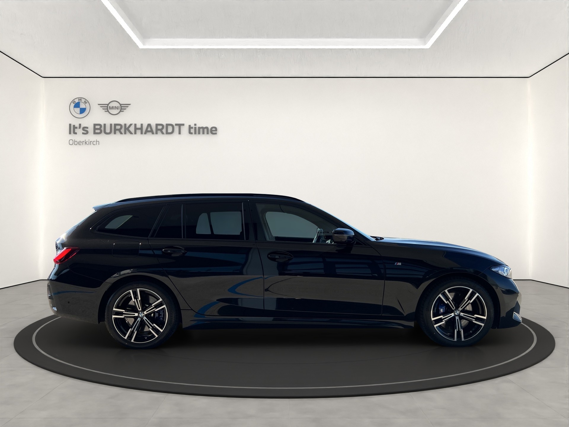 BMW 330d xDrive 48V Touring-image-5