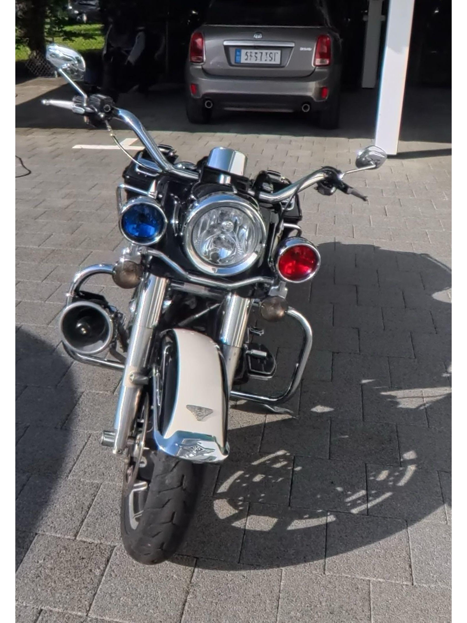 HARLEY-DAVIDSON FLHP-image-4