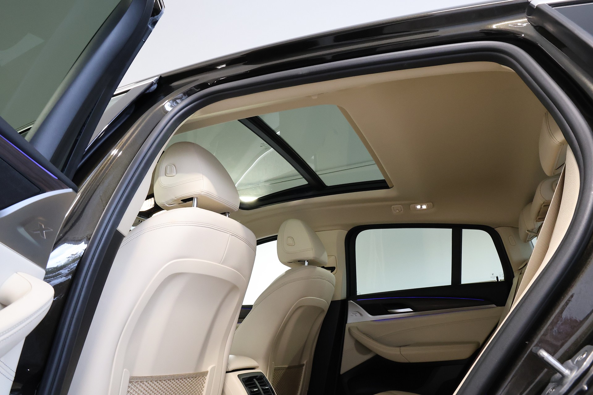 BMW X4 xDrive 30d Steptronic-image-16