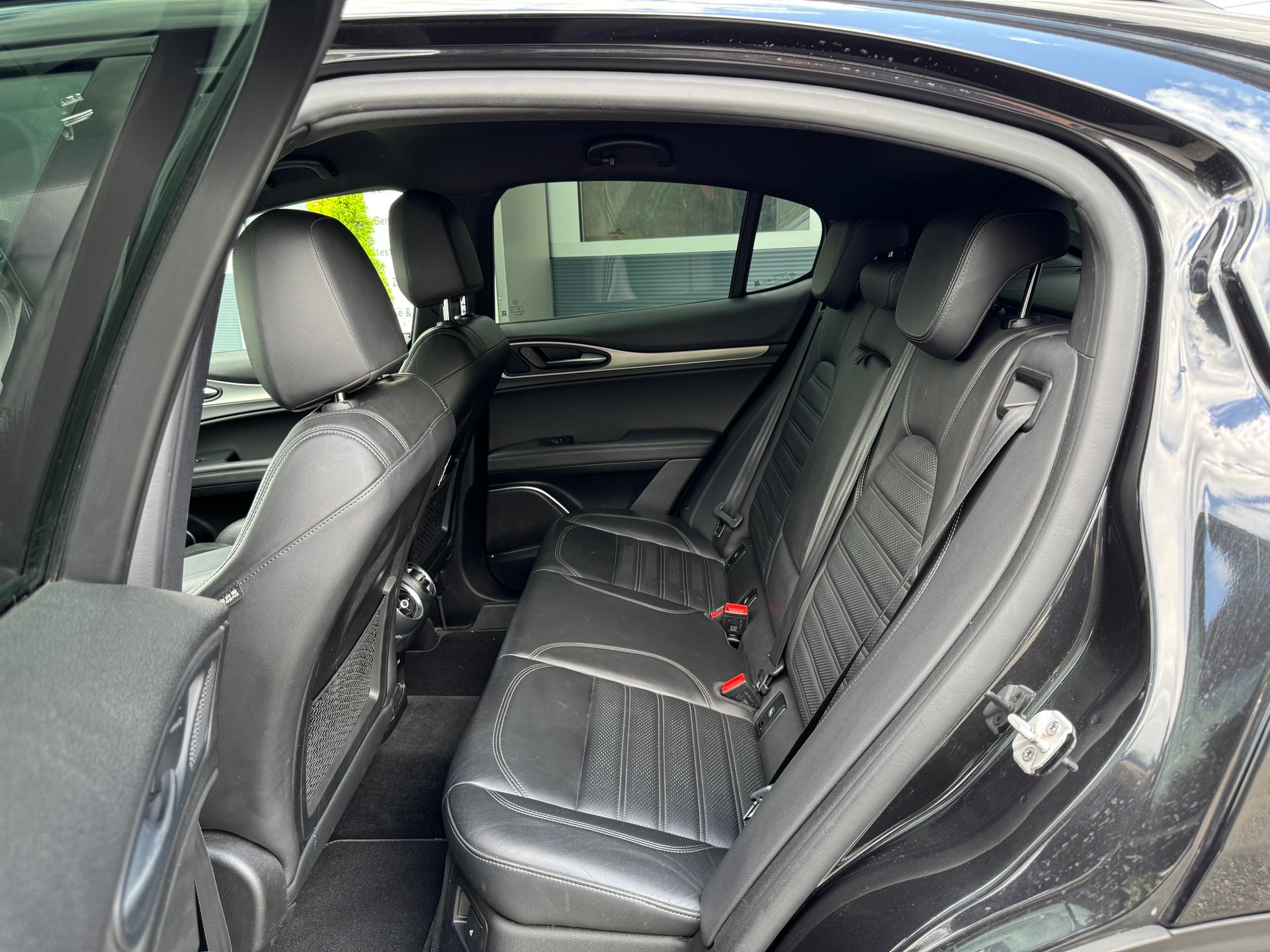 ALFA ROMEO Stelvio 2.0 Super Q4 Automatic-image-13
