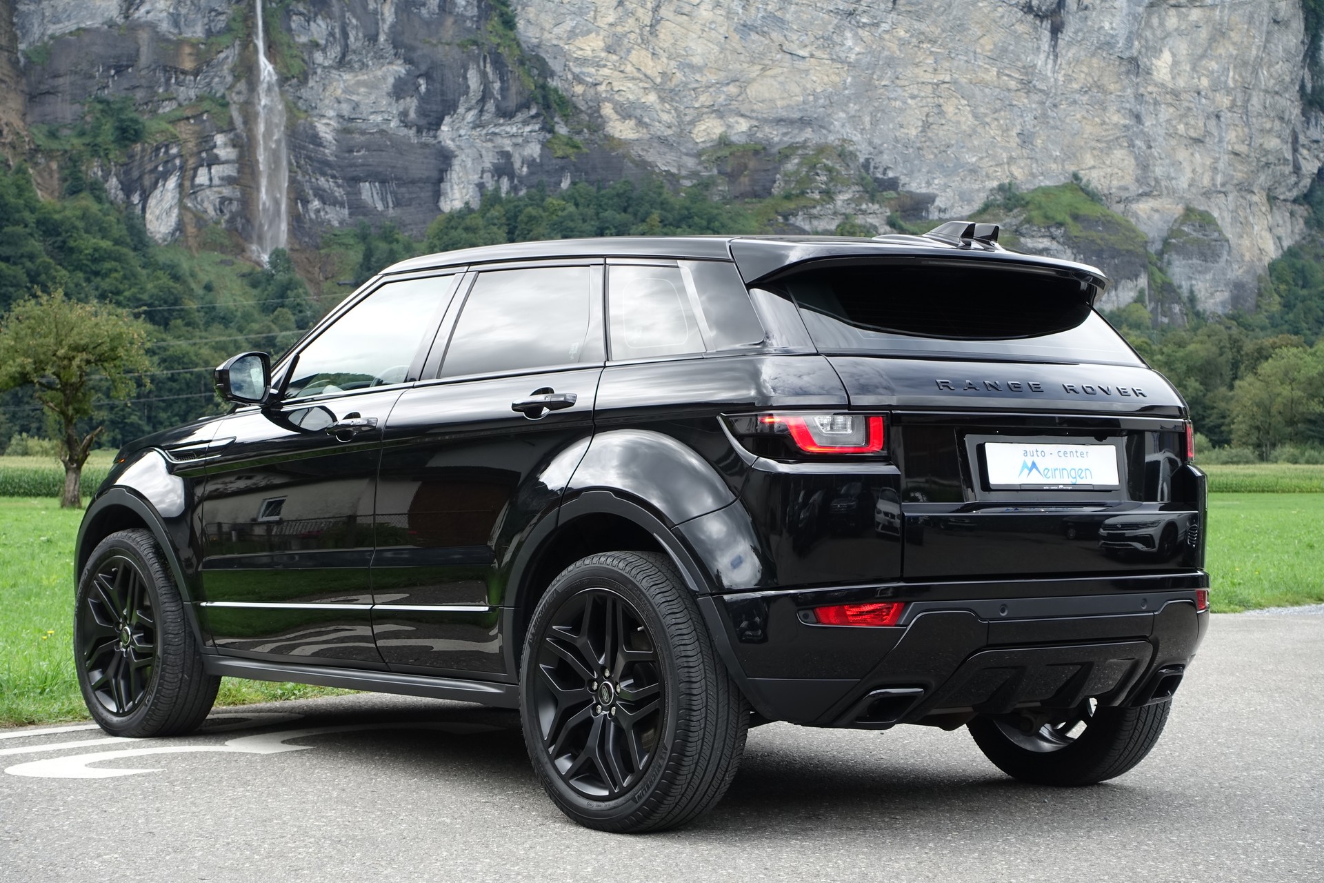 LAND ROVER Range Rover Evoque 2.0 SD4 HSE Dynamic-image-6