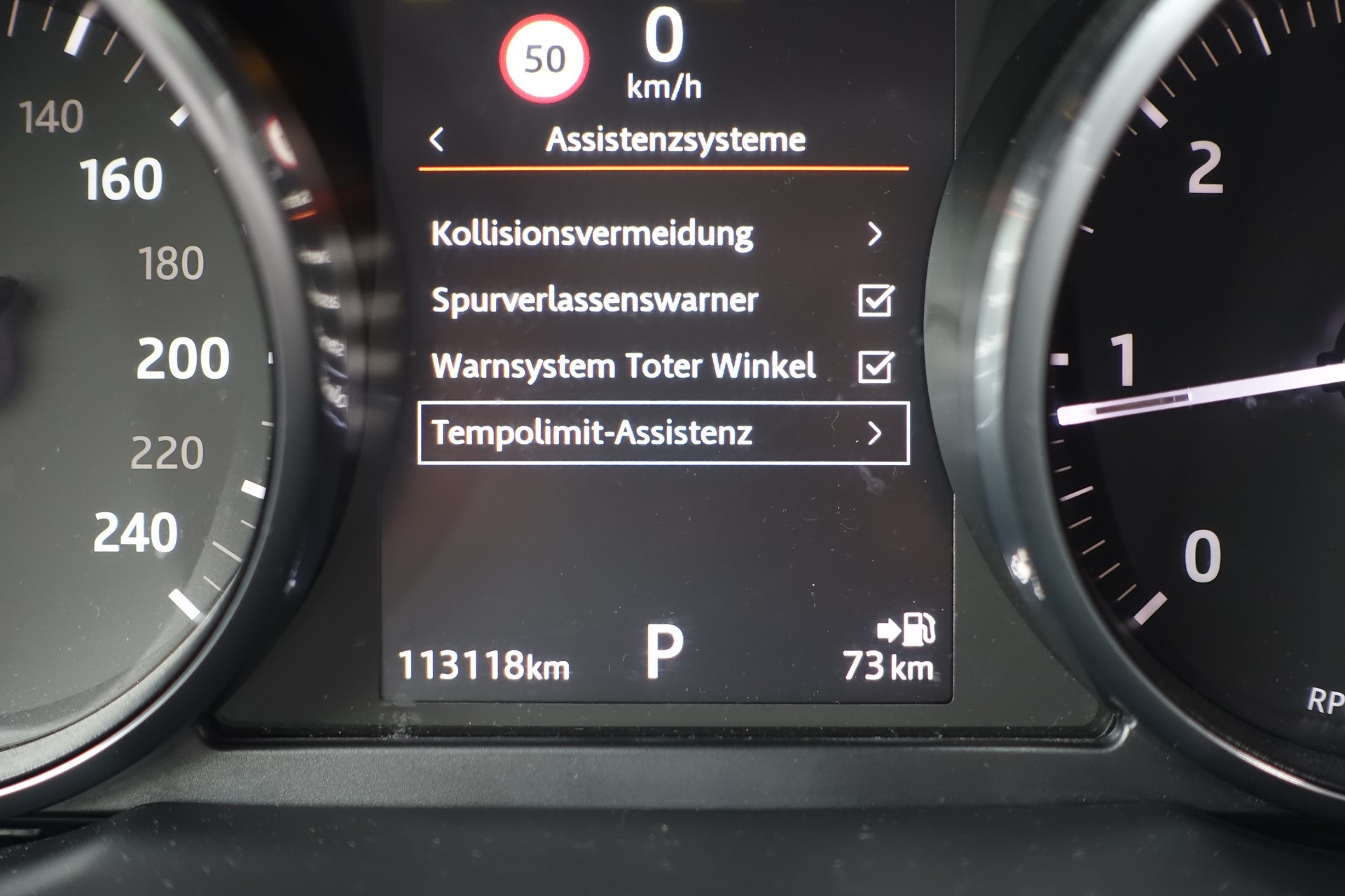 LAND ROVER Range Rover Evoque 2.0 SD4 HSE Dynamic-image-30