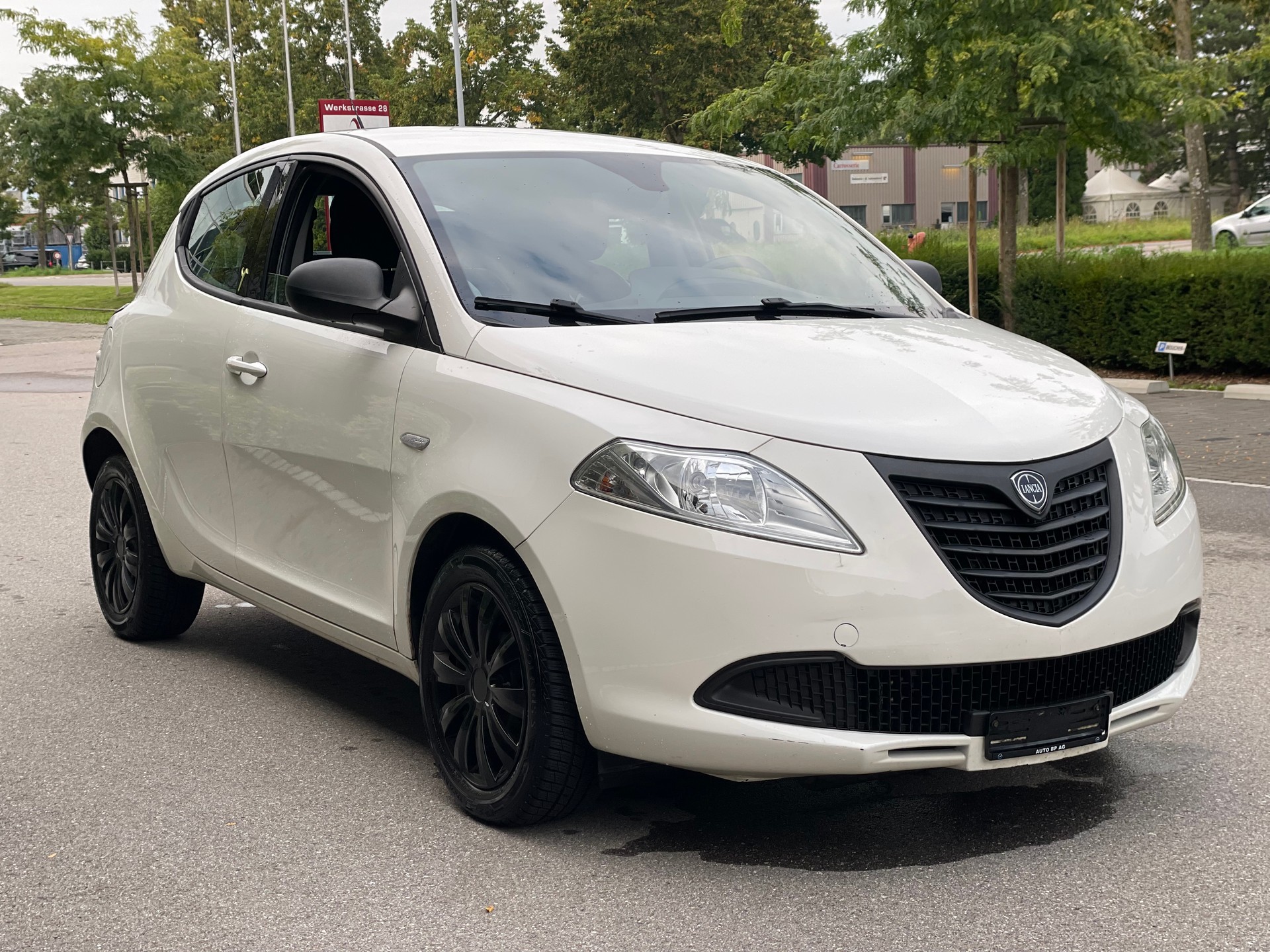 LANCIA Ypsilon 0.9 TwinAir Elefantino-image-4