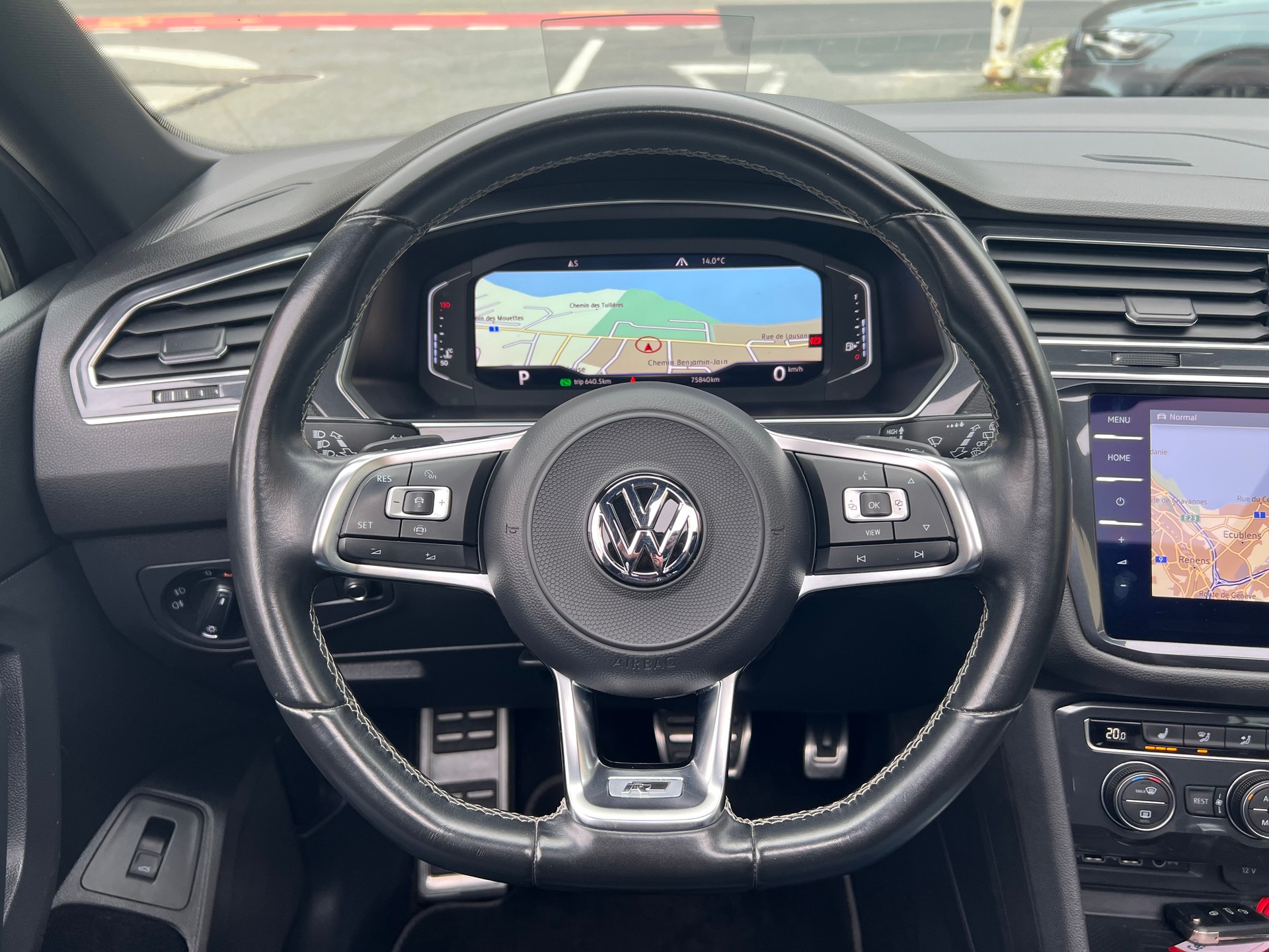 VW Tiguan Allspace 2.0TSI Highline 4Motion DSG R-Line-image-21