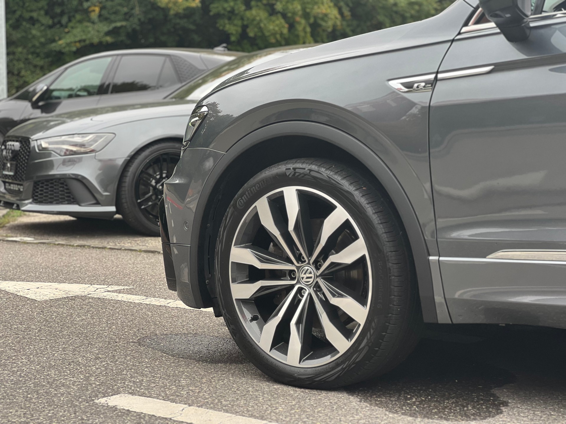 VW Tiguan Allspace 2.0TSI Highline 4Motion DSG R-Line-image-4