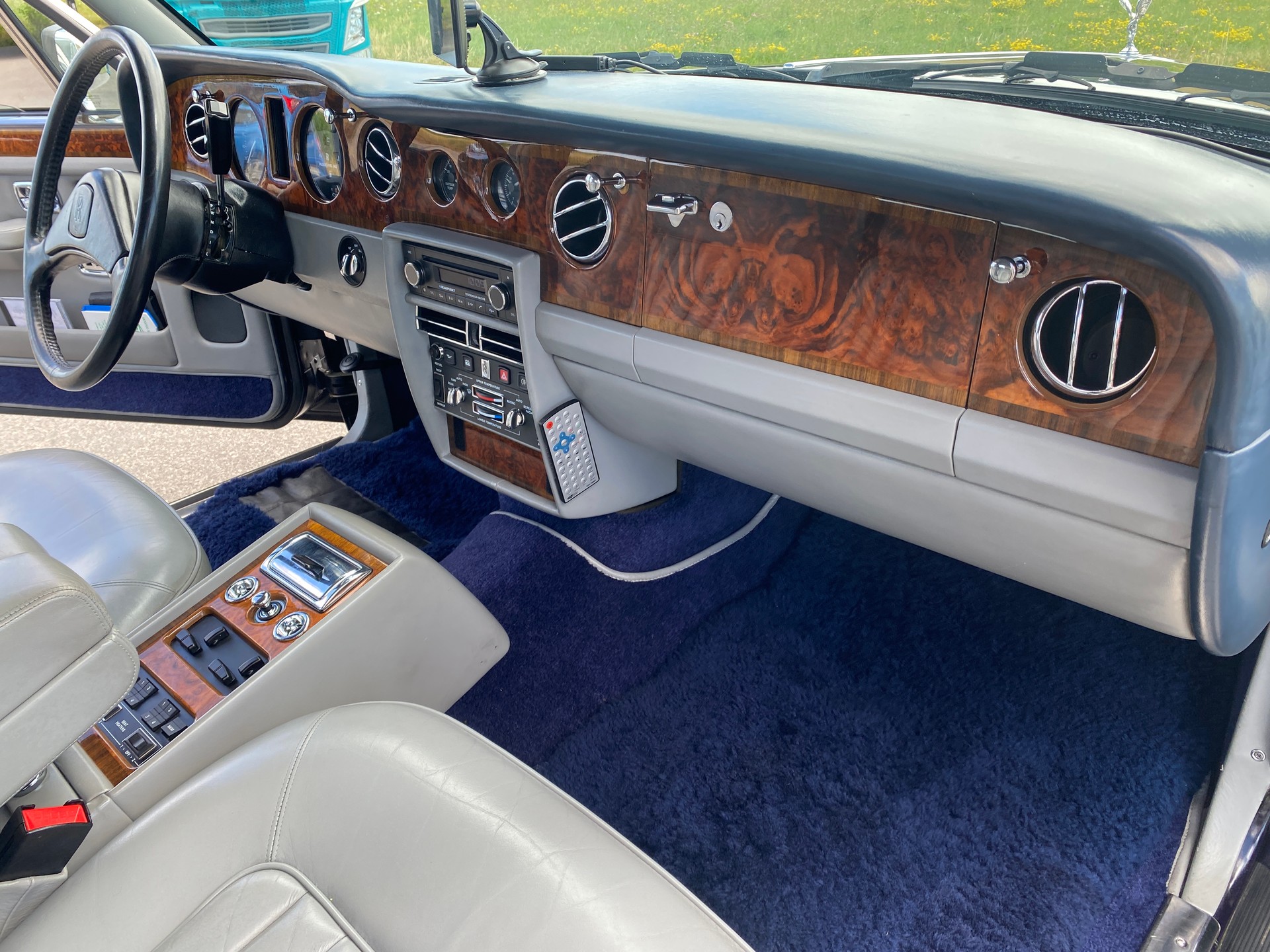 ROLLS-ROYCE Silver Spirit II . Véhicule CH - ( JOINTS DE CULASSE A PREVOIR )-image-8