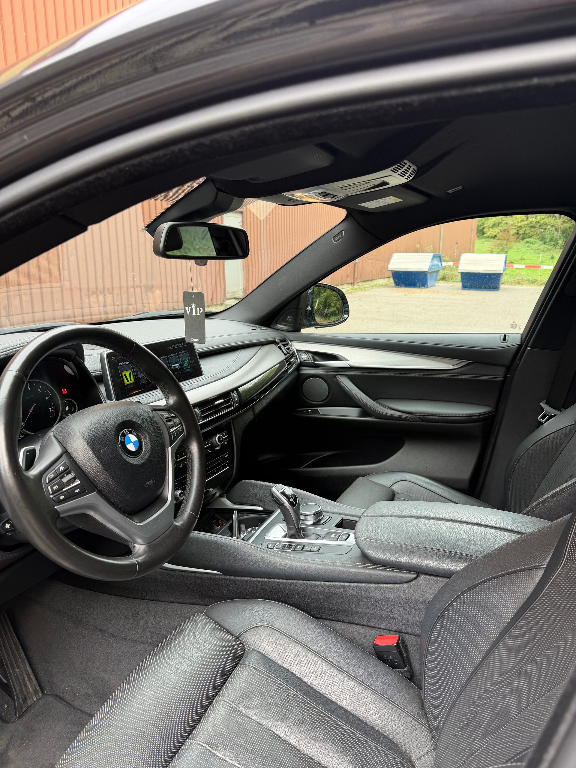 BMW X6 xDrive 50i Steptronic-image-6