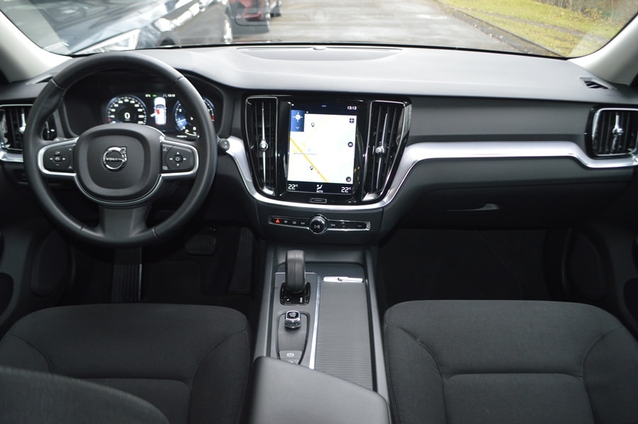 VOLVO V60 B3 Benzin Mild Hybrid Momentum Light Geartronic-image-9