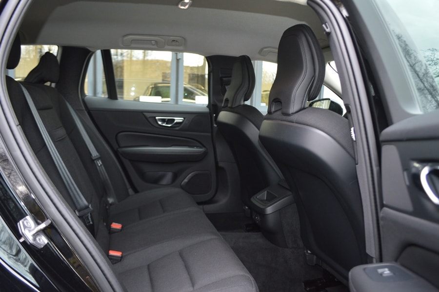 VOLVO V60 B3 Benzin Mild Hybrid Momentum Light Geartronic-image-8