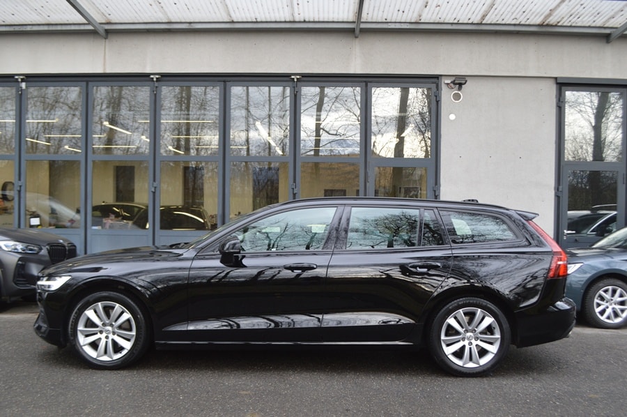 VOLVO V60 B3 Benzin Mild Hybrid Momentum Light Geartronic-image-3
