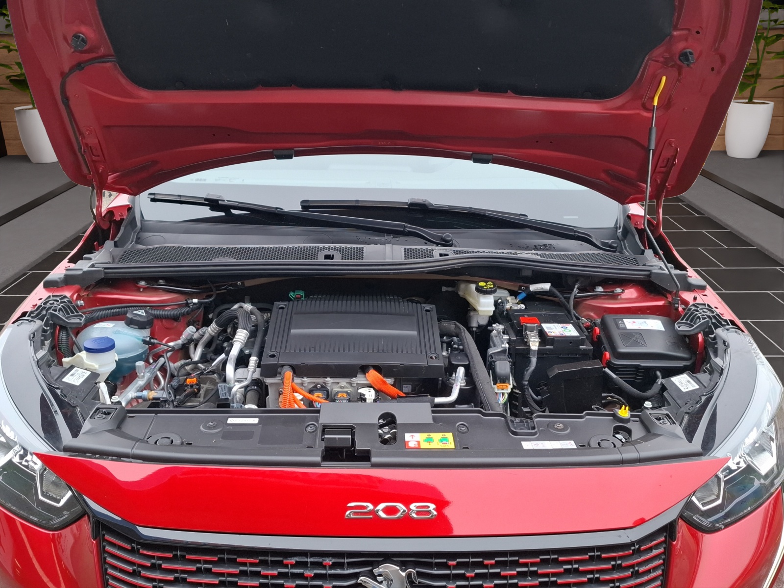 PEUGEOT 208 Elektrik Allure Pack-image-13