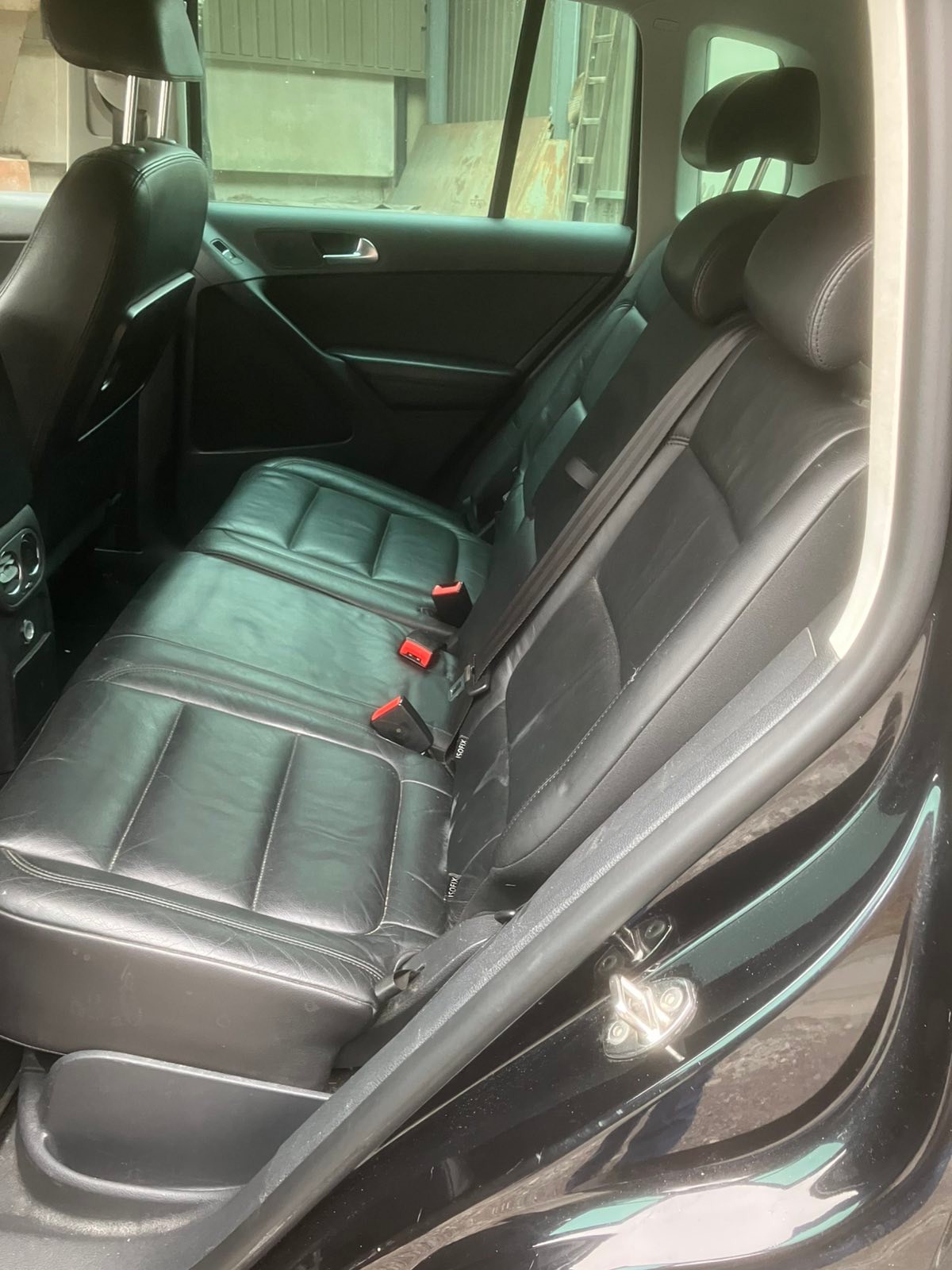 VW Tiguan 2.0 TSI-image-5