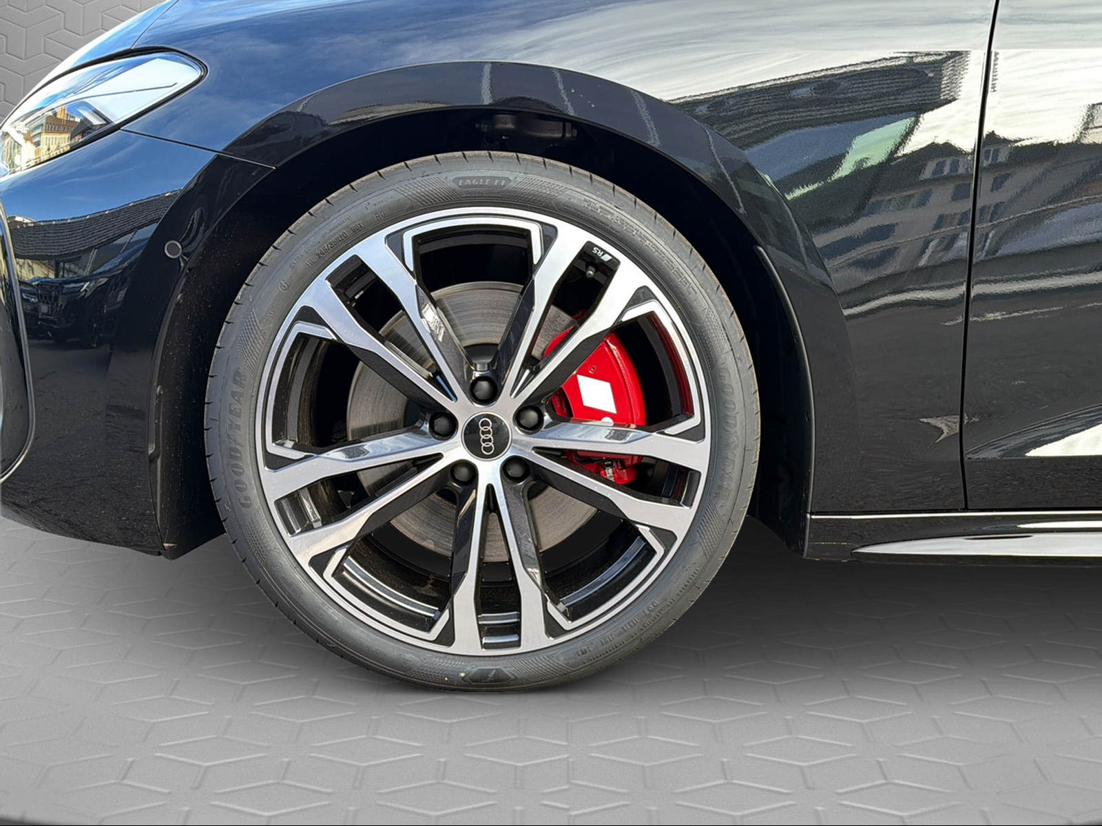 AUDI S5 Avant TFSI quattro S tronic-image-5