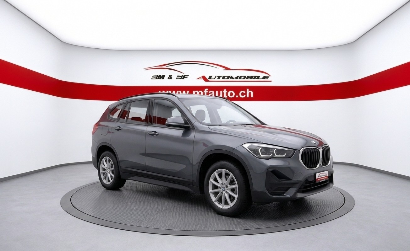 BMW X1 18d xDrive CH FAHRZEUG-image-2