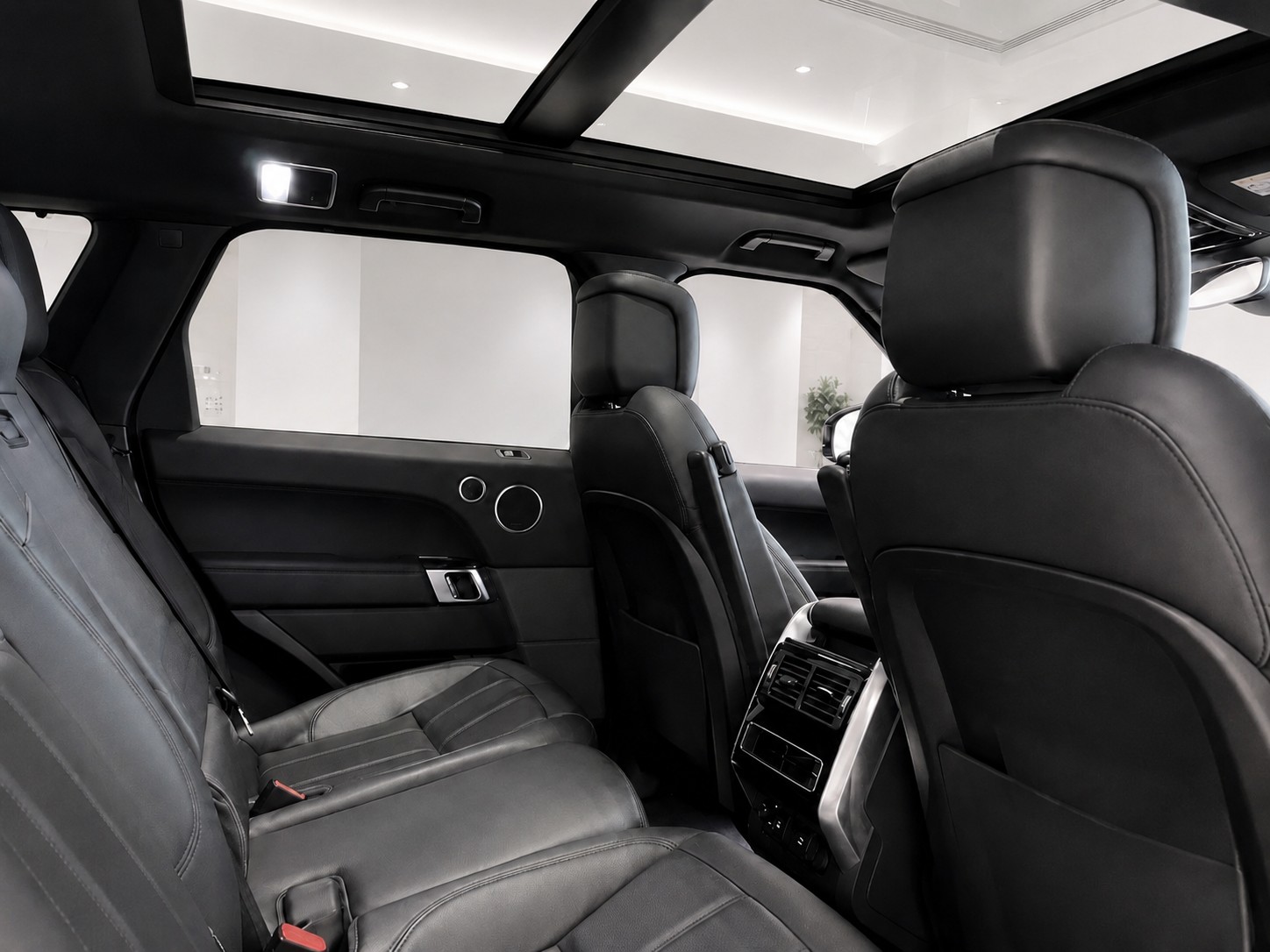 LAND ROVER Range Rover Sport 3.0 SDV6 HSE Dynamic Automatic-image-10