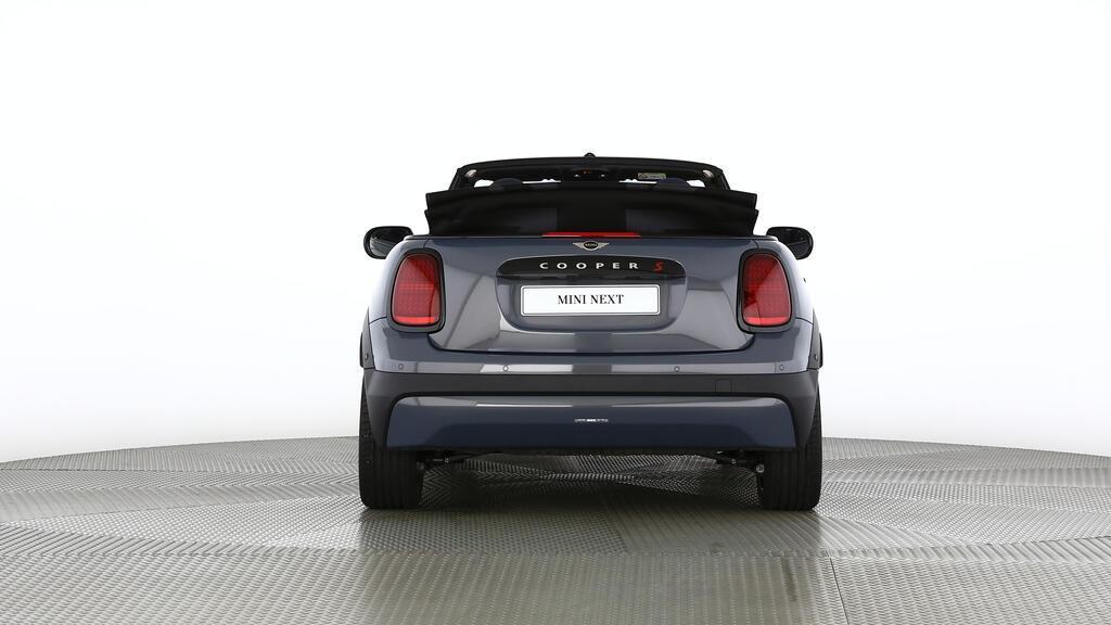 MINI Cooper Cabrio S-image-13