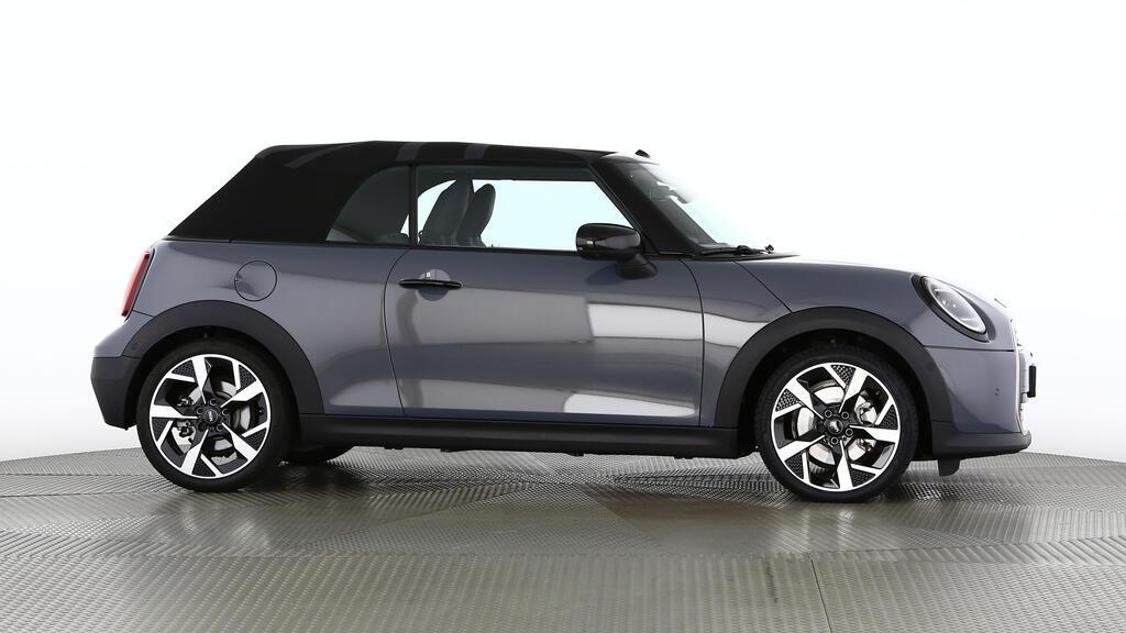 MINI Cooper Cabrio S-image-2