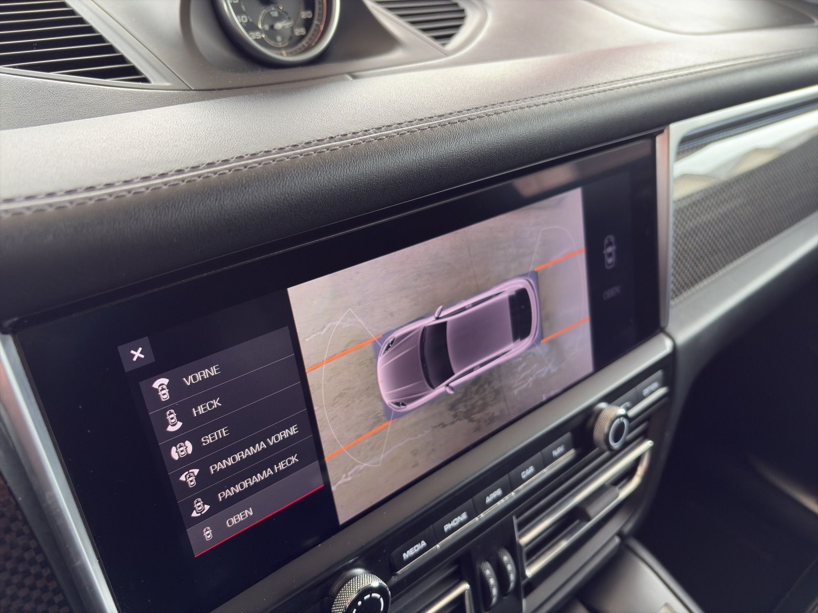 PORSCHE Macan Turbo PDK-image-21