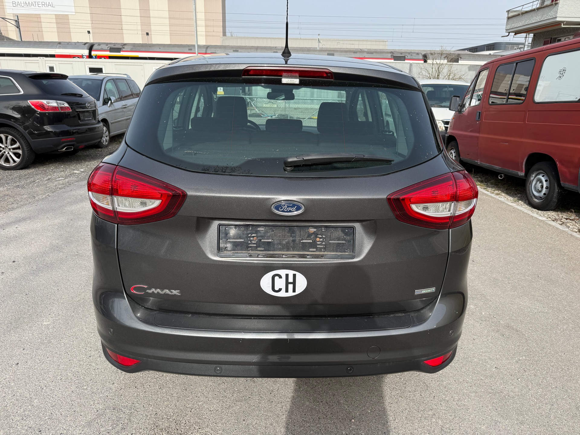 FORD C-Max 1.0 SCTi Titanium-image-8