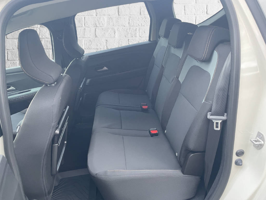 DACIA Jogger 1.8 Hybrid Extreme 7 Plätze-image-9