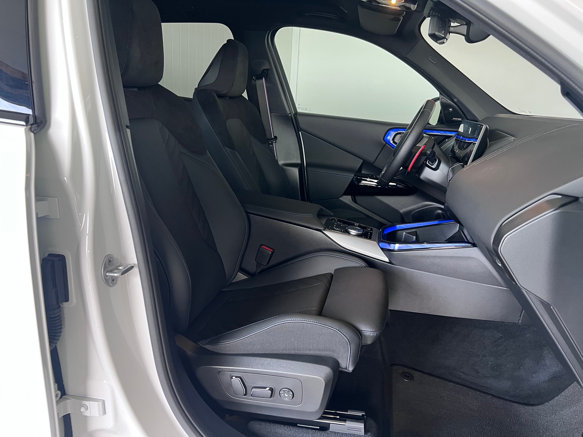 BMW X3 xDrive M50 48V M Sport Pro-image-16