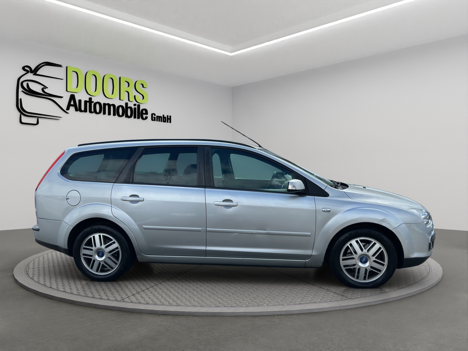 FORD Focus 2.0i Carving-image-5