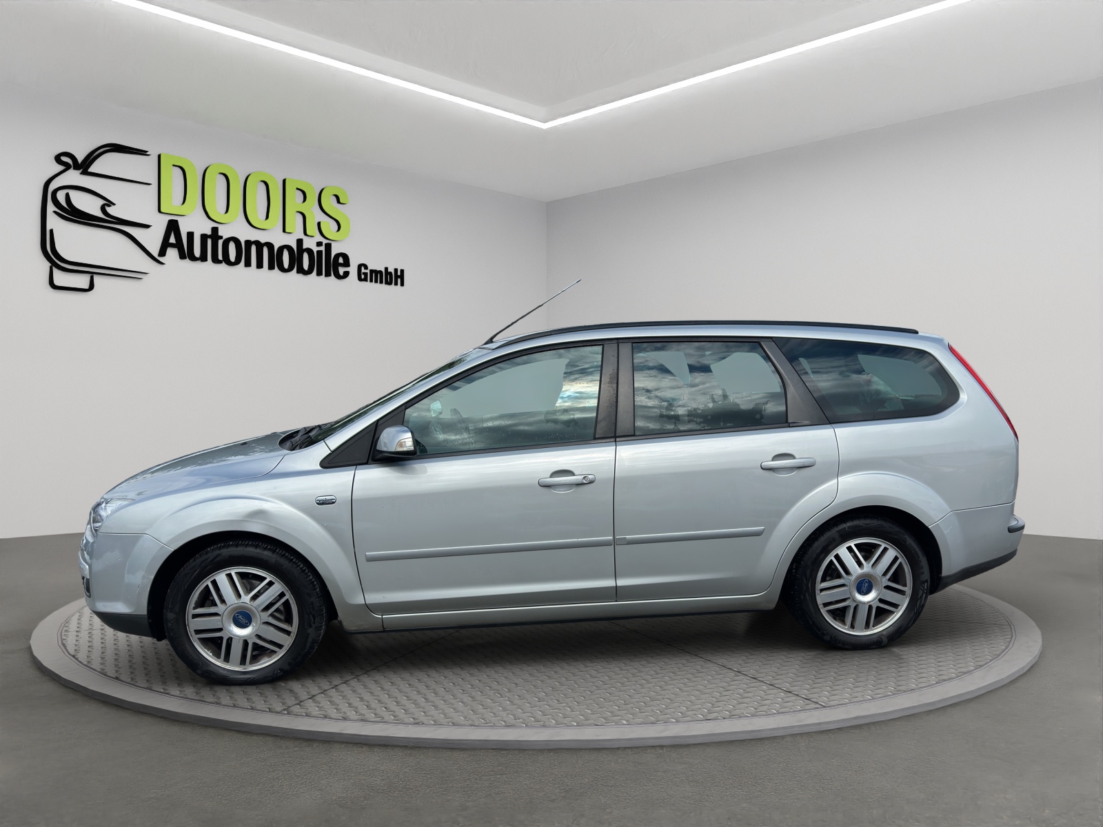FORD Focus 2.0i Carving-image-7