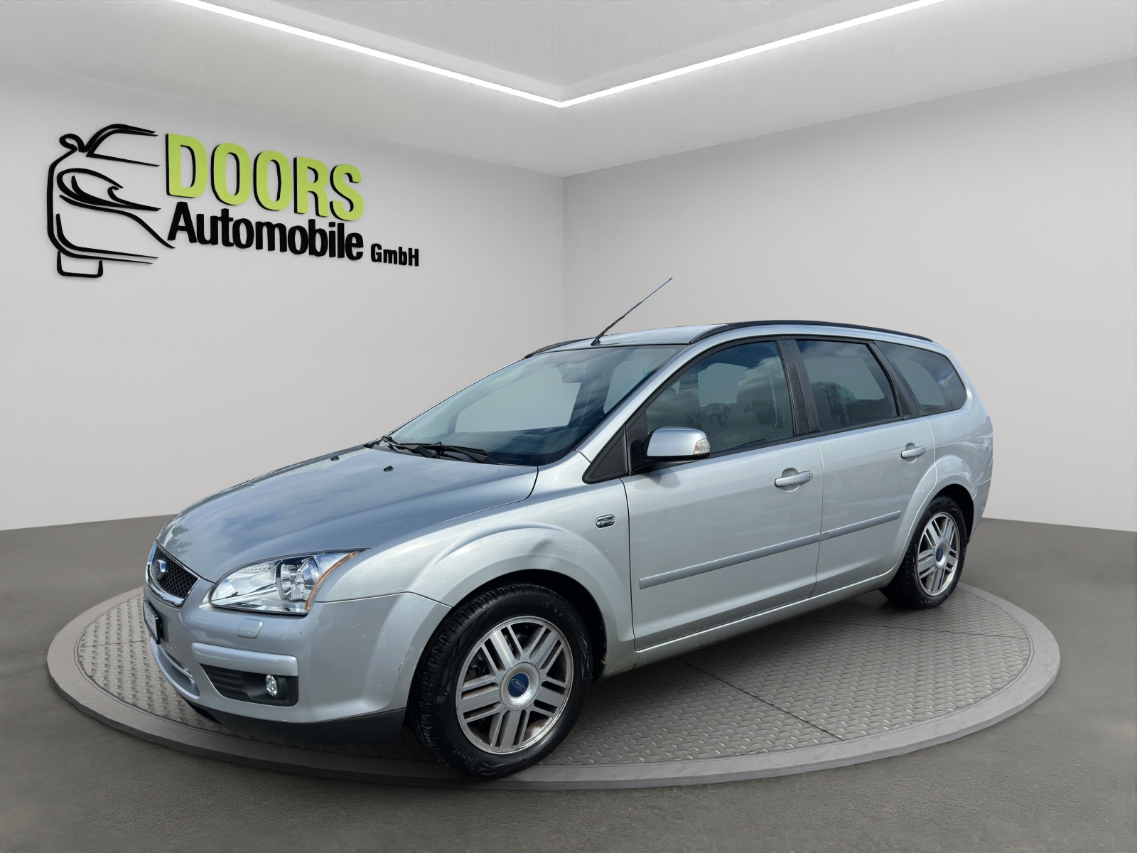FORD Focus 2.0i Carving-showroom-element-2