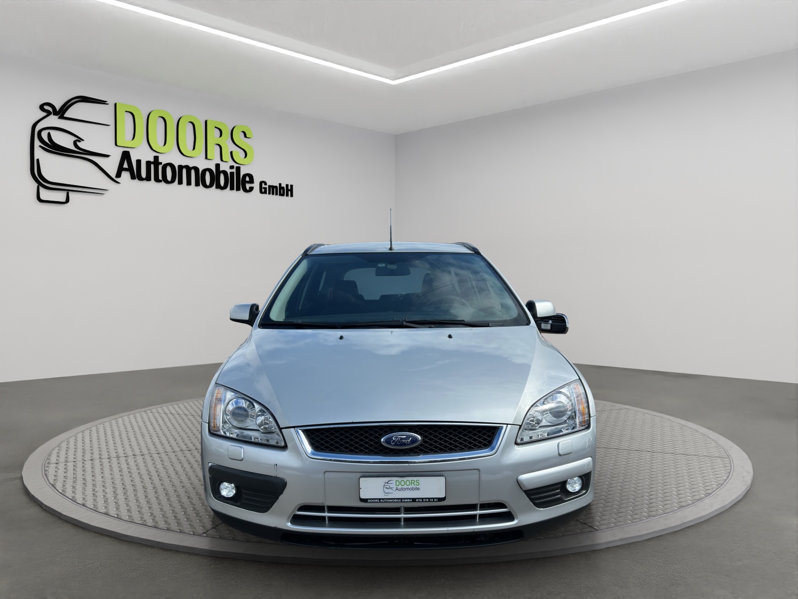 FORD Focus 2.0i Carving-showroom-element-1