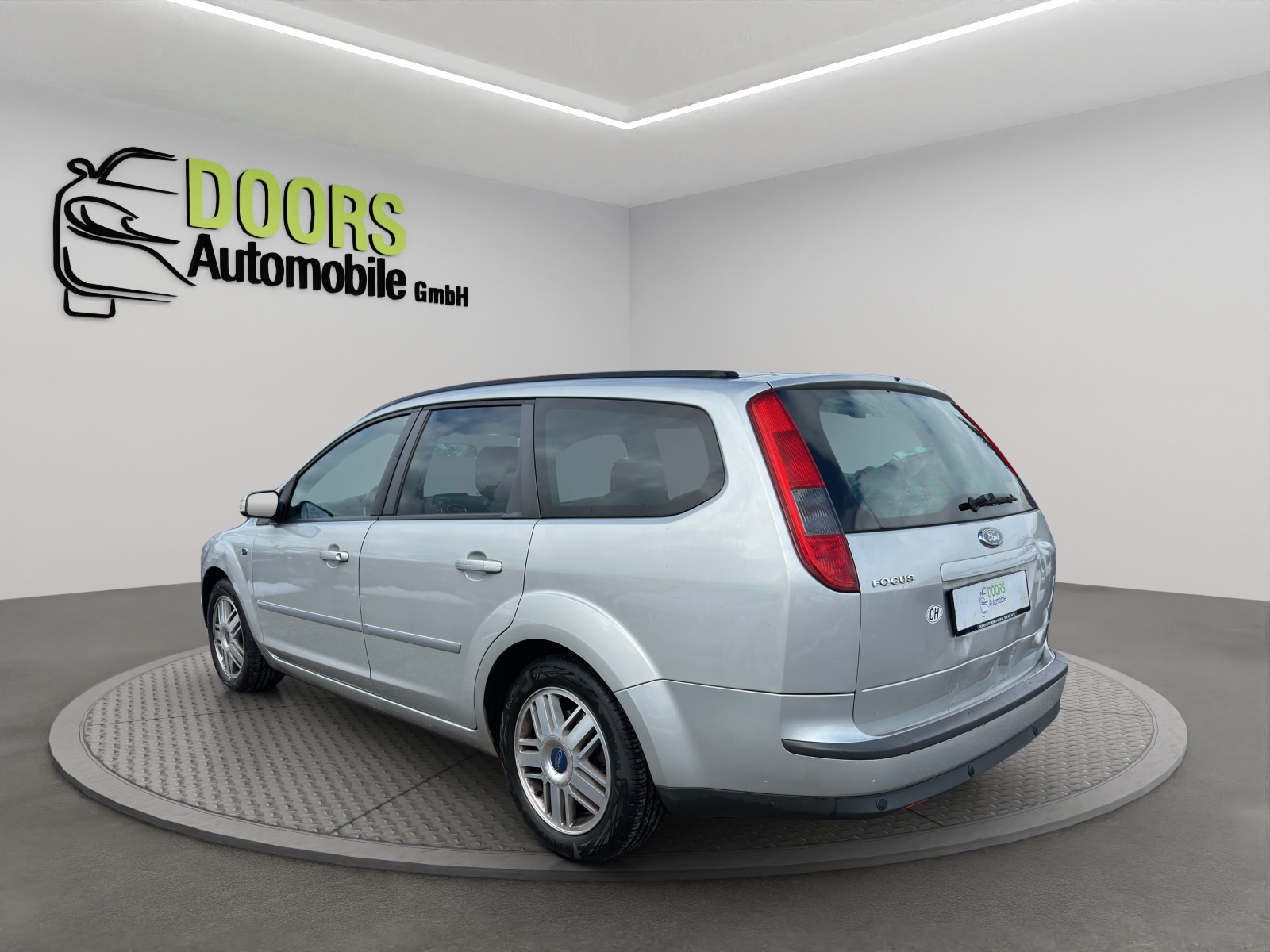 FORD Focus 2.0i Carving-image-6
