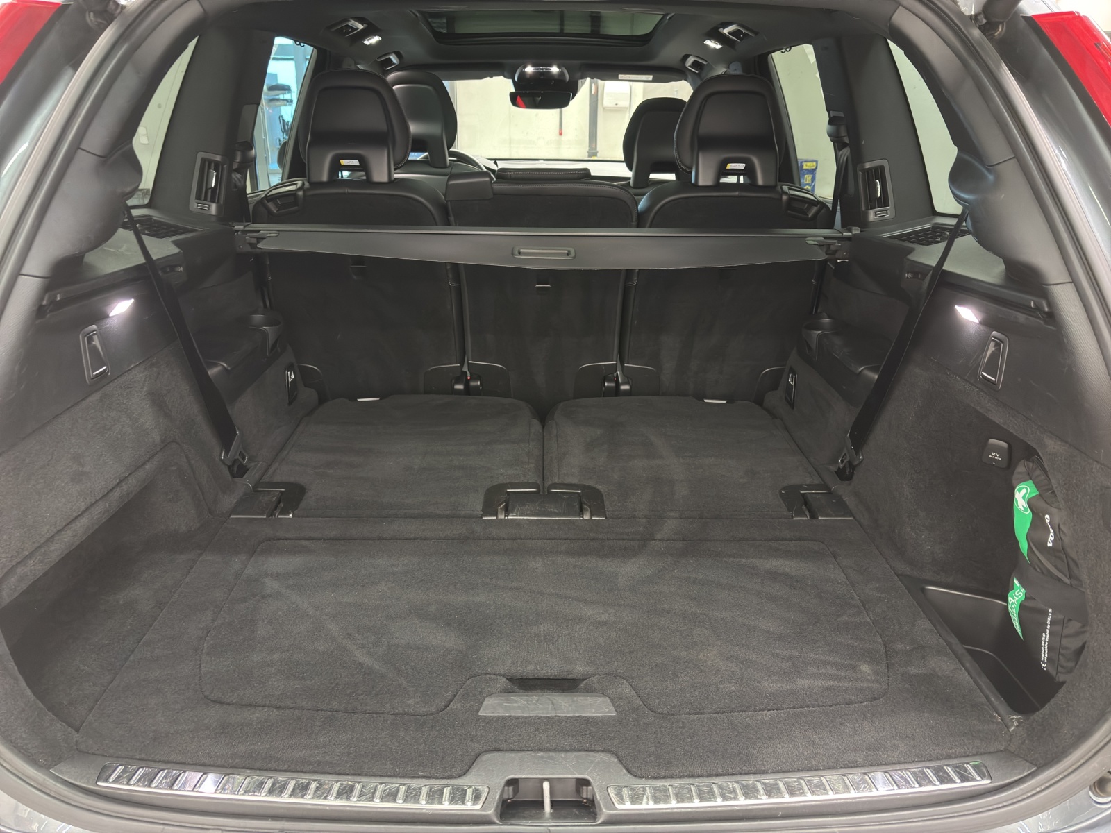 VOLVO XC90 2.0 T8 TE Inscription 7P. eAWD-image-12
