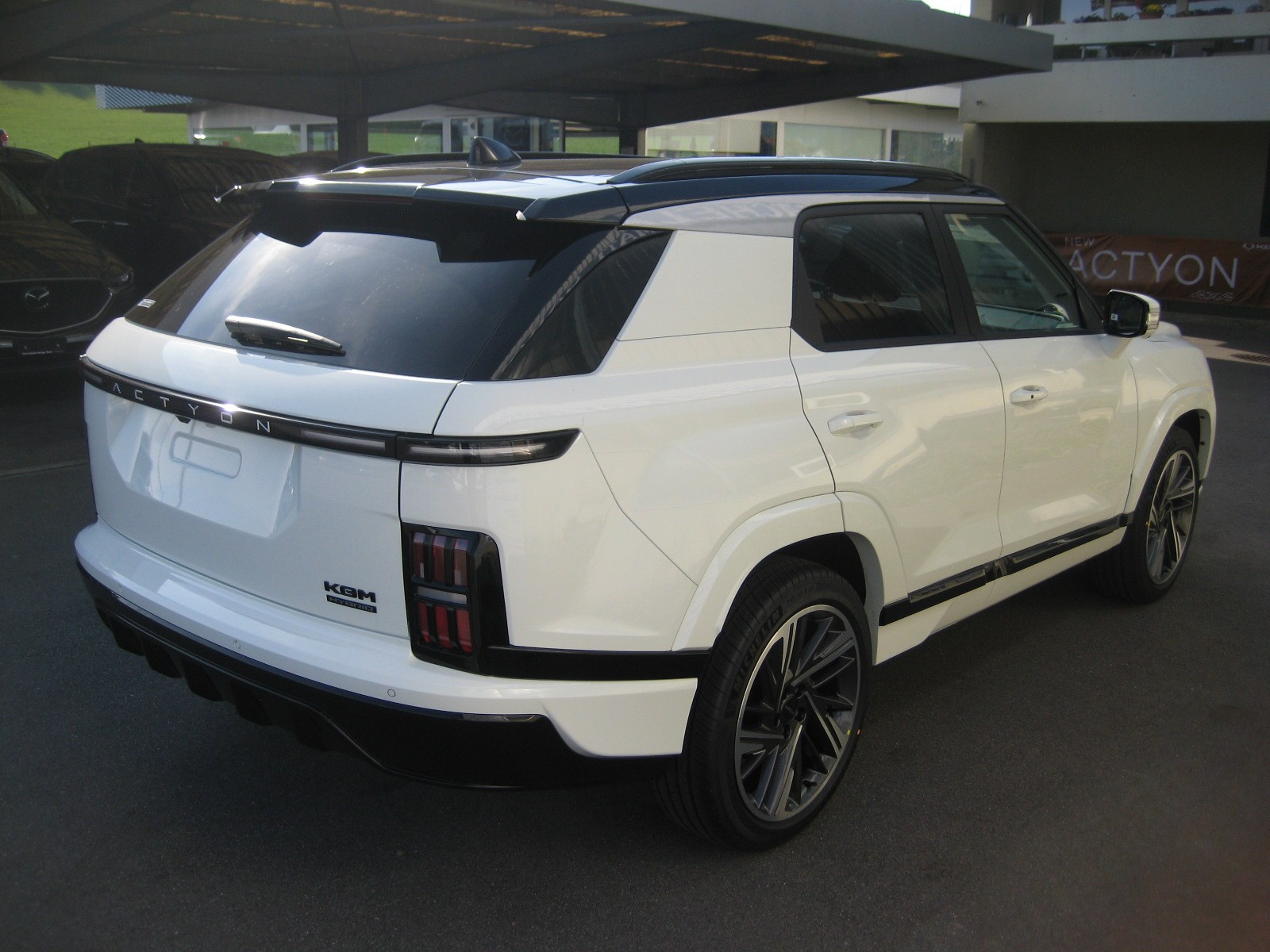 KGM-SsangYong Actyon 1.5 T GDI Hybrid Titanium Automat-image-3
