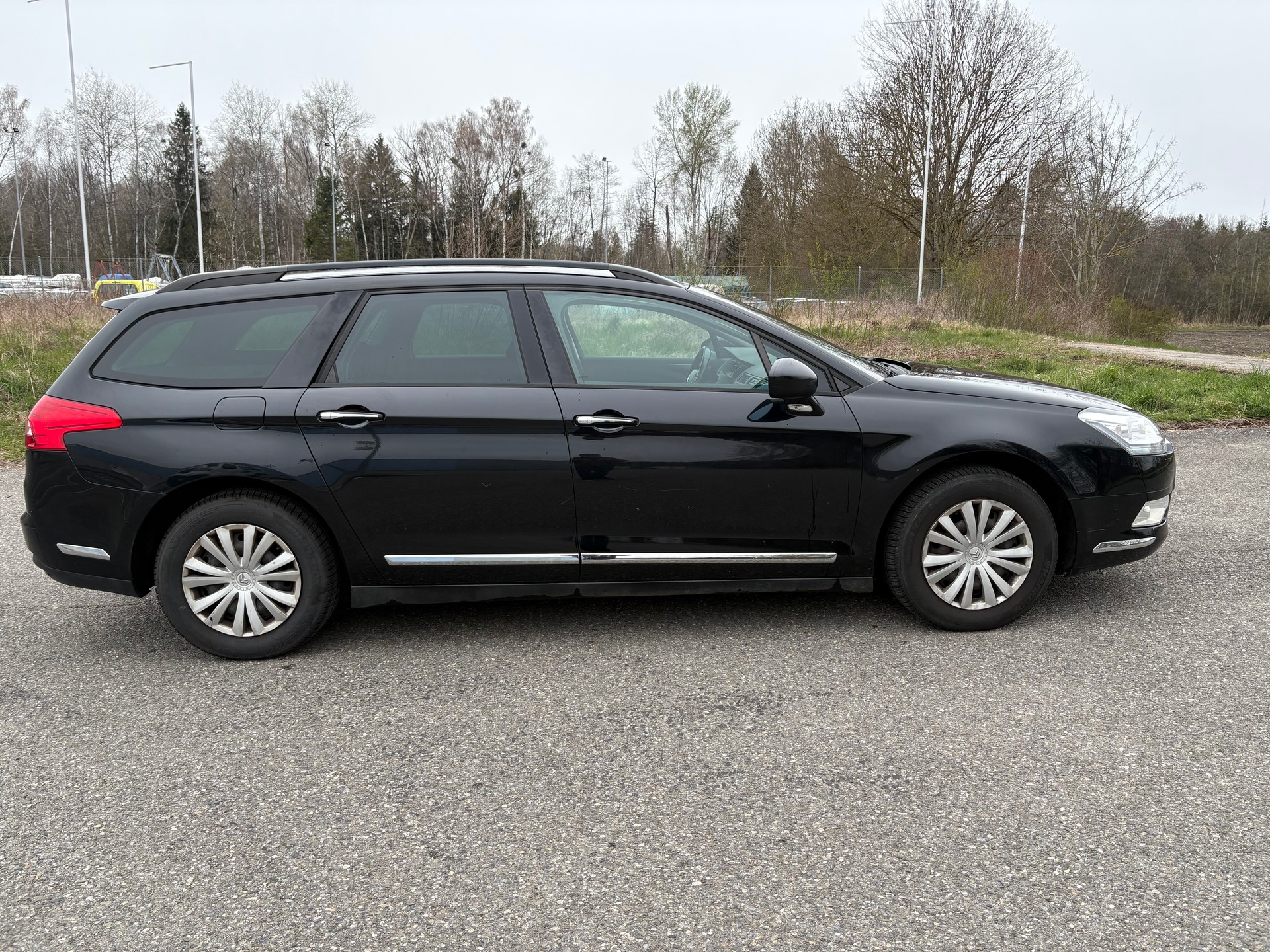 CITROEN C5 Tourer 2.0 HDi Dynamique-image-7