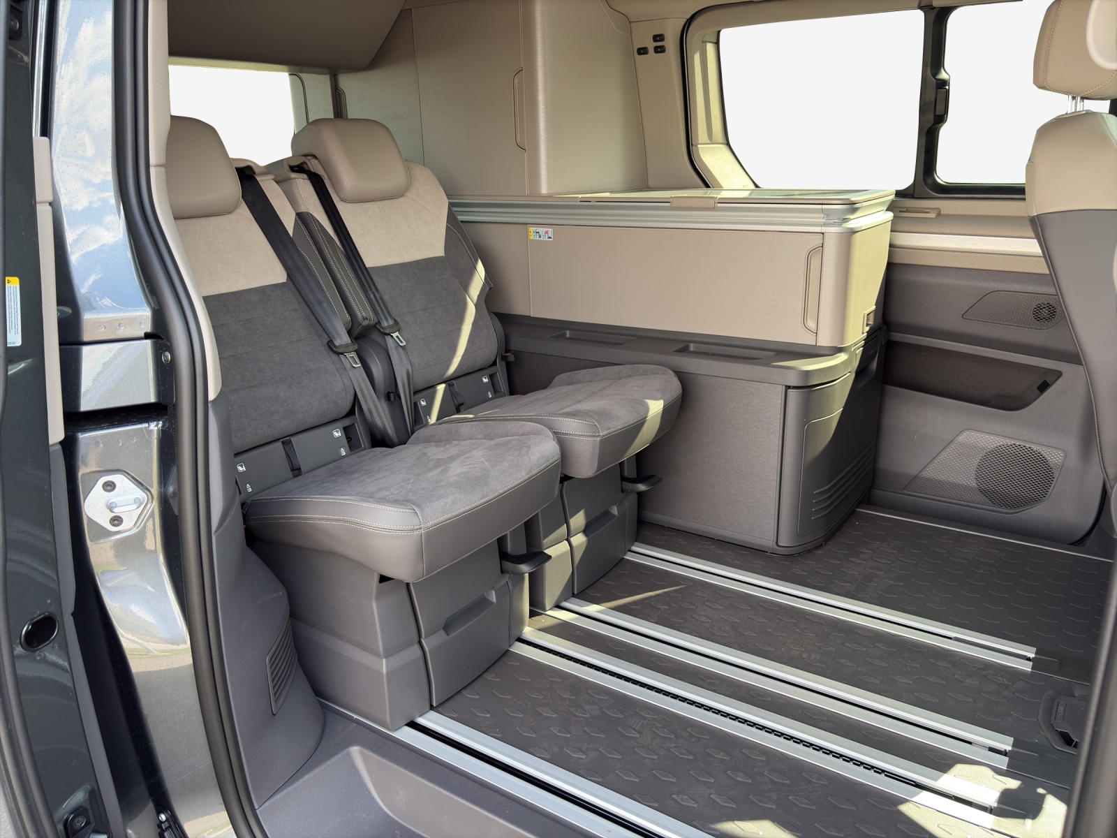 VW Cali Ocean LT 177PS eHyb DSG-image-11