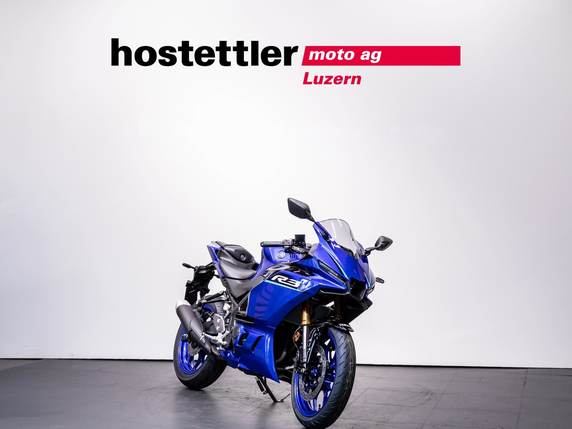 YAMAHA R3