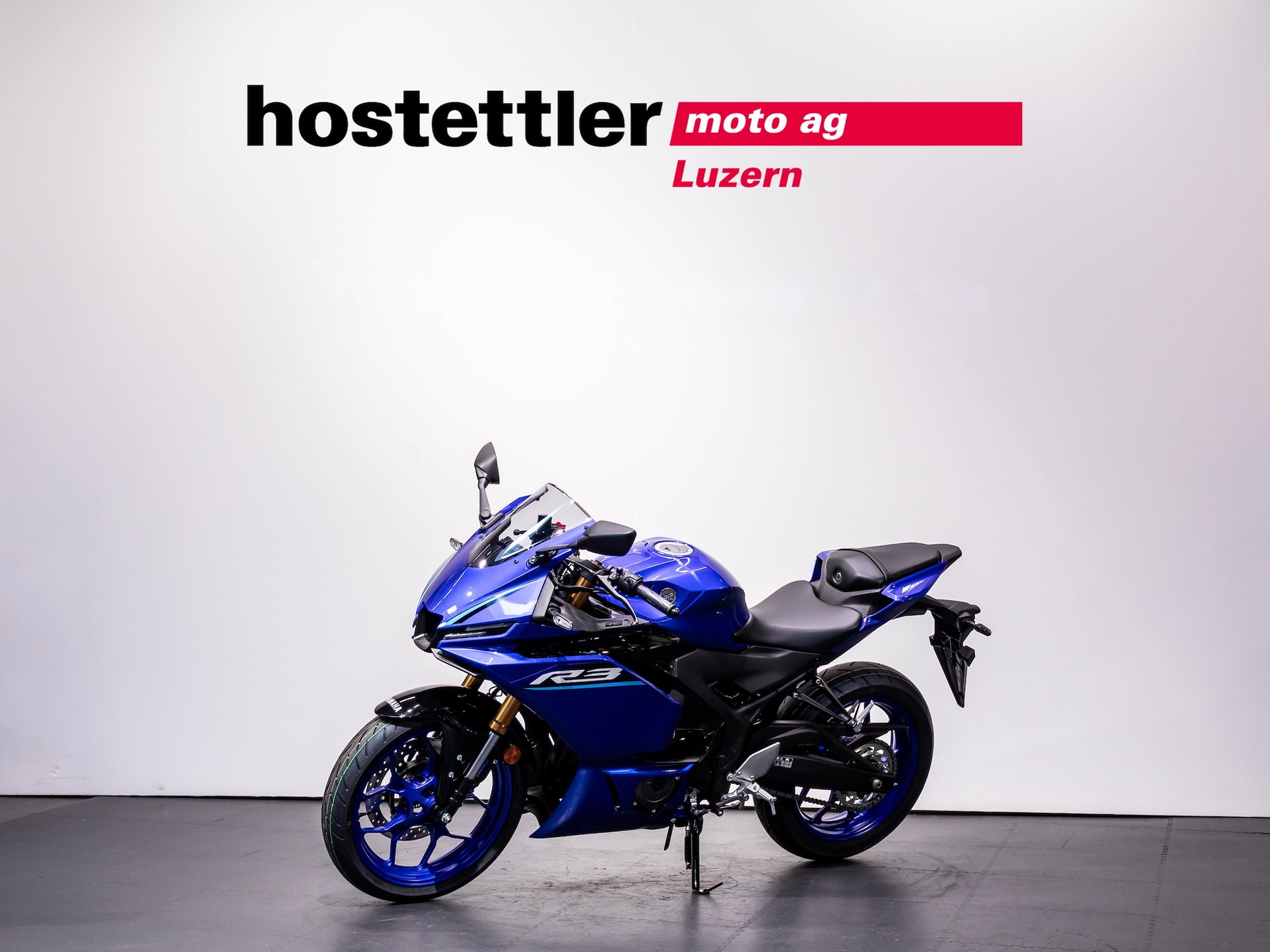 YAMAHA R3-showroom-element-1