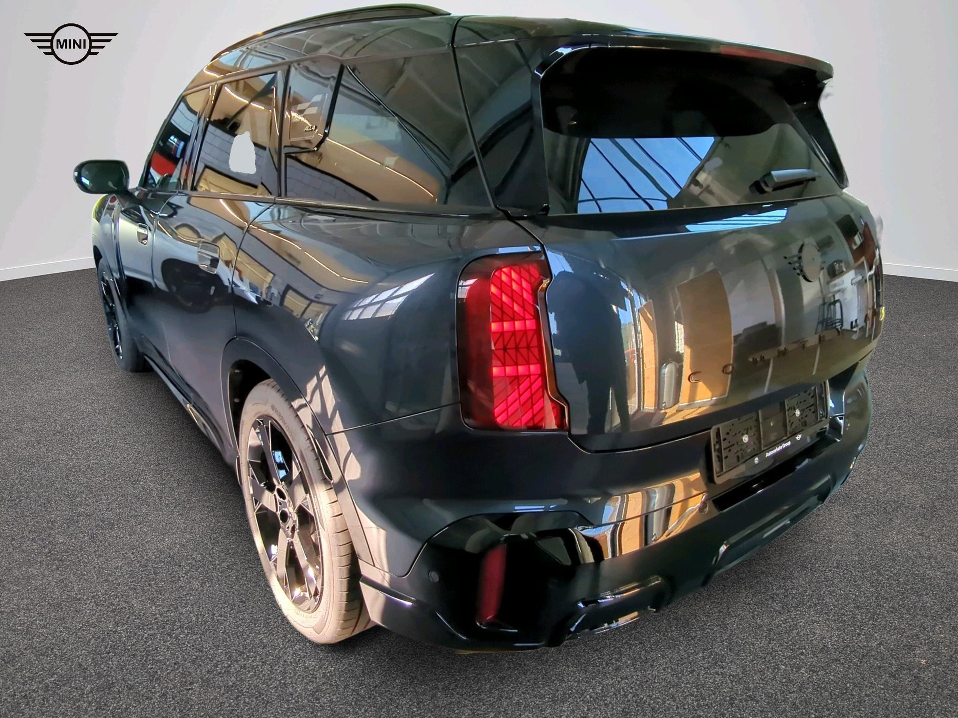 MINI Countryman SE ALL4-image-4
