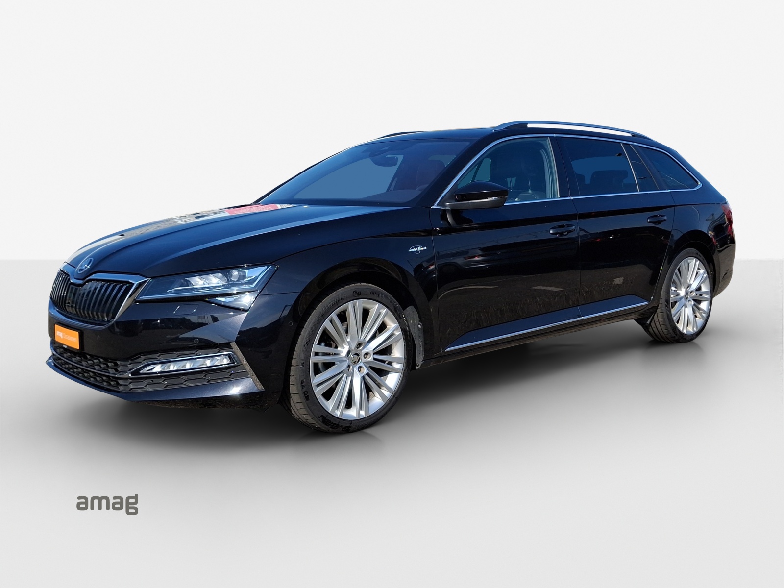 SKODA Superb Combi 2.0 TDi L&K 4x4 DSG-image-0