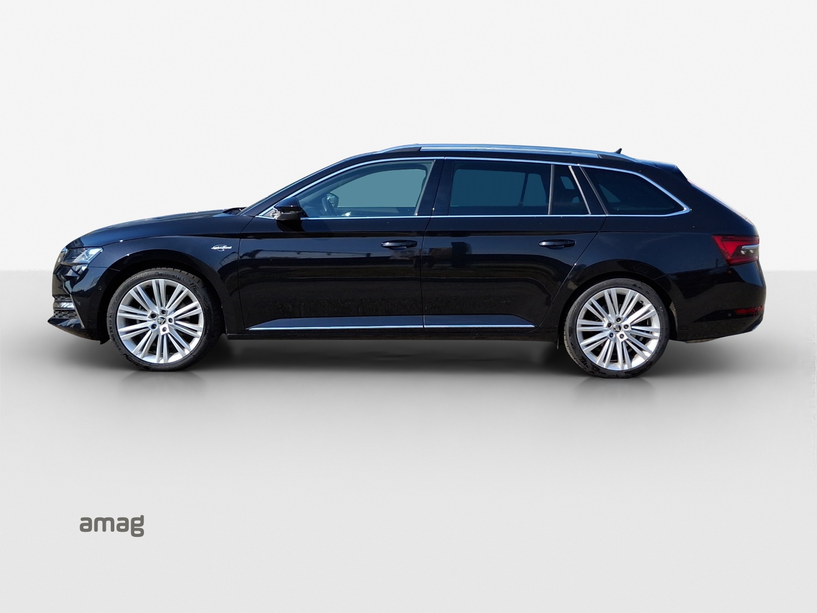 SKODA Superb Combi 2.0 TDi L&K 4x4 DSG-image-1