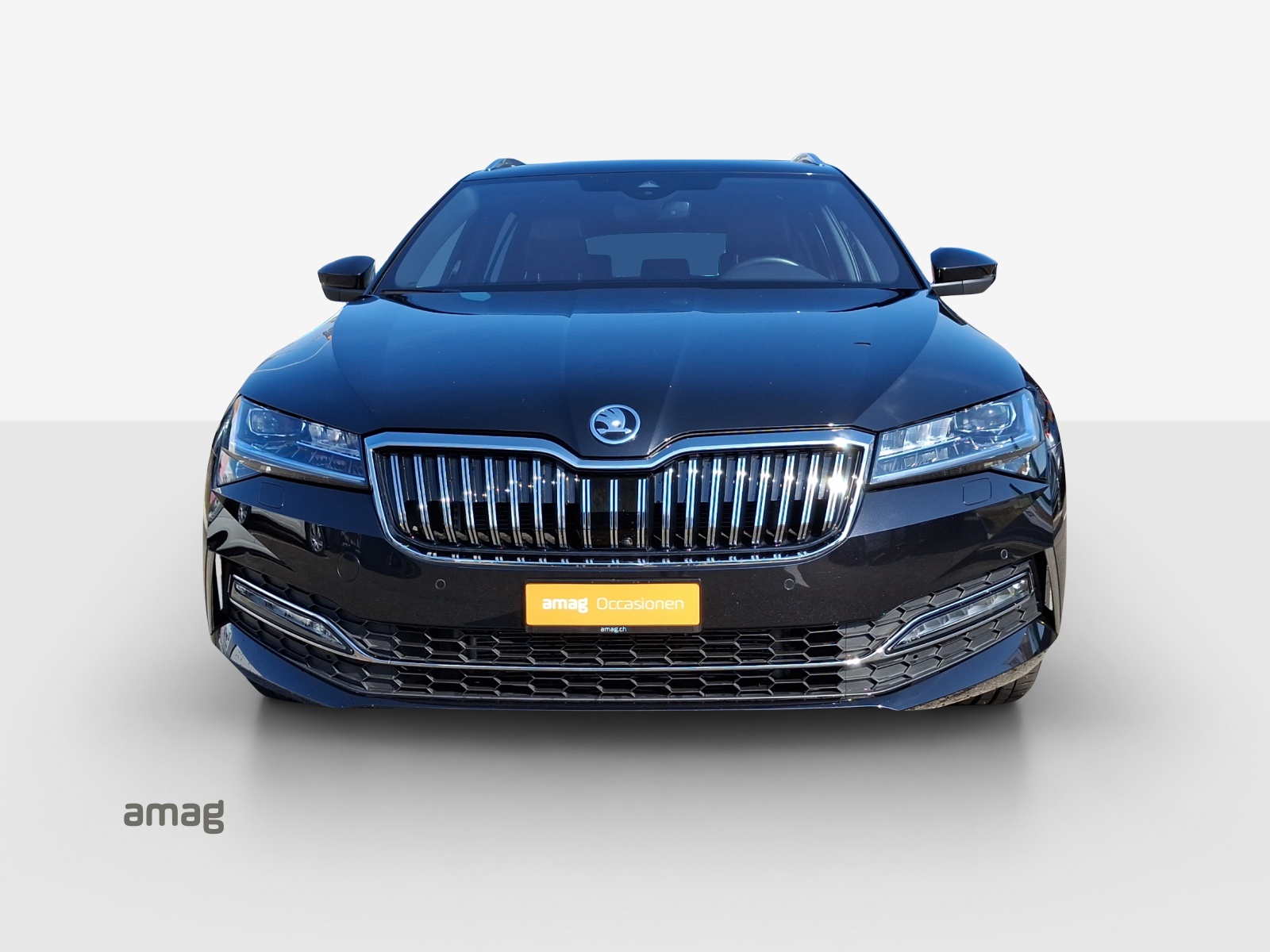 SKODA Superb Combi 2.0 TDi L&K 4x4 DSG-image-6
