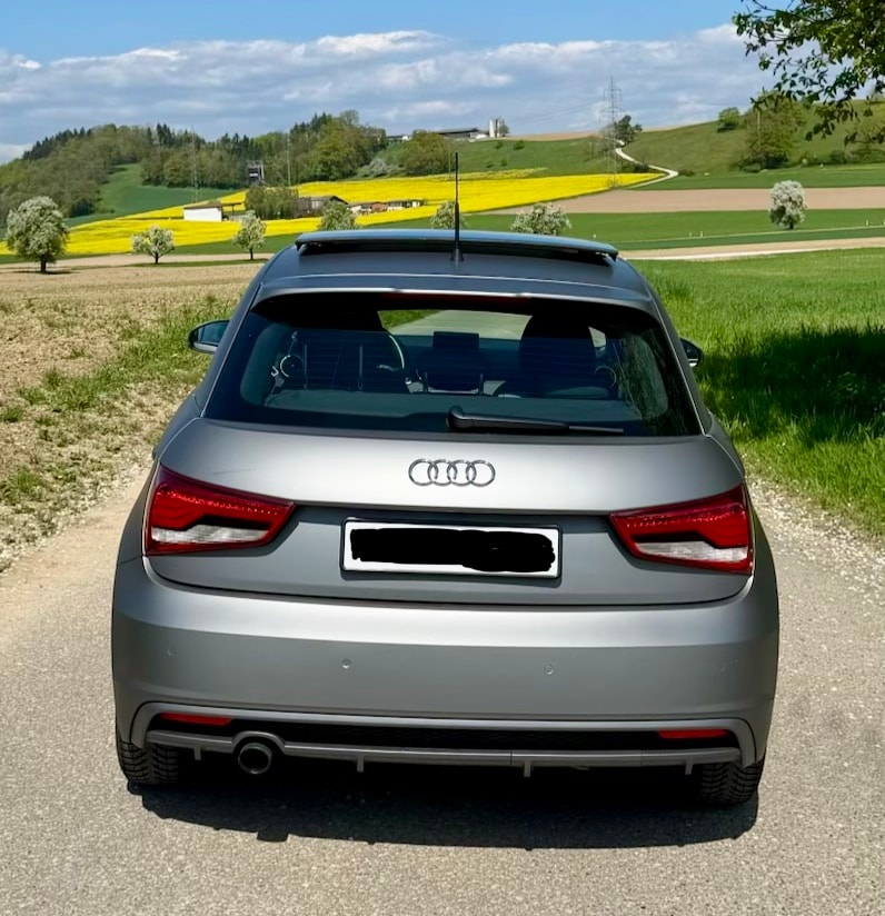 AUDI 1.0 TFSI ultra S-Tronic-image-4