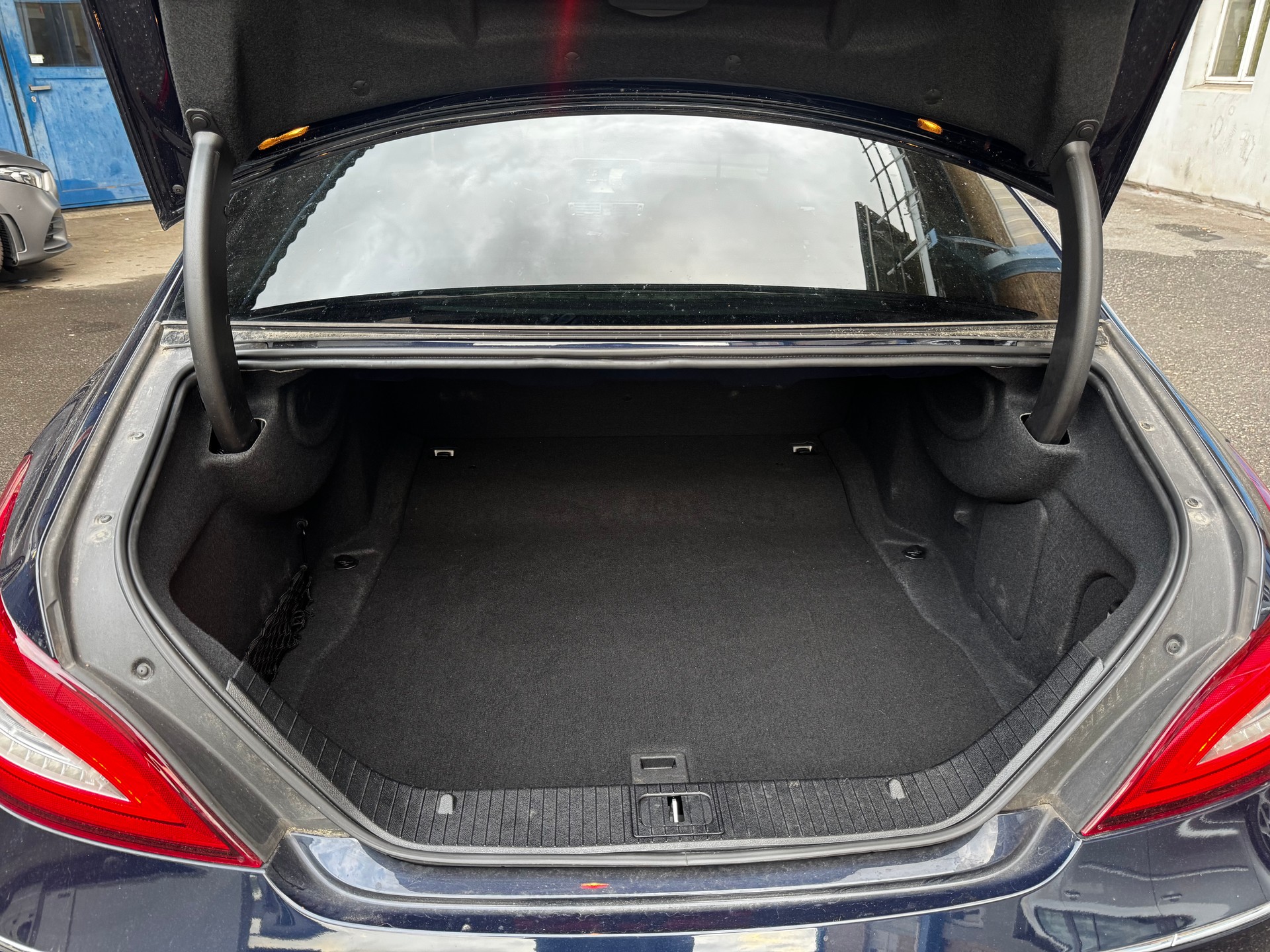 MERCEDES-BENZ CLS 400 9G-Tronic-image-5