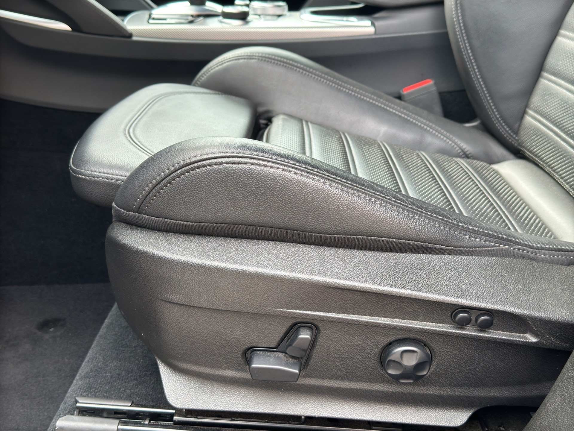 ALFA ROMEO Stelvio 2.2 JTDM Veloce Q4 Black-image-9