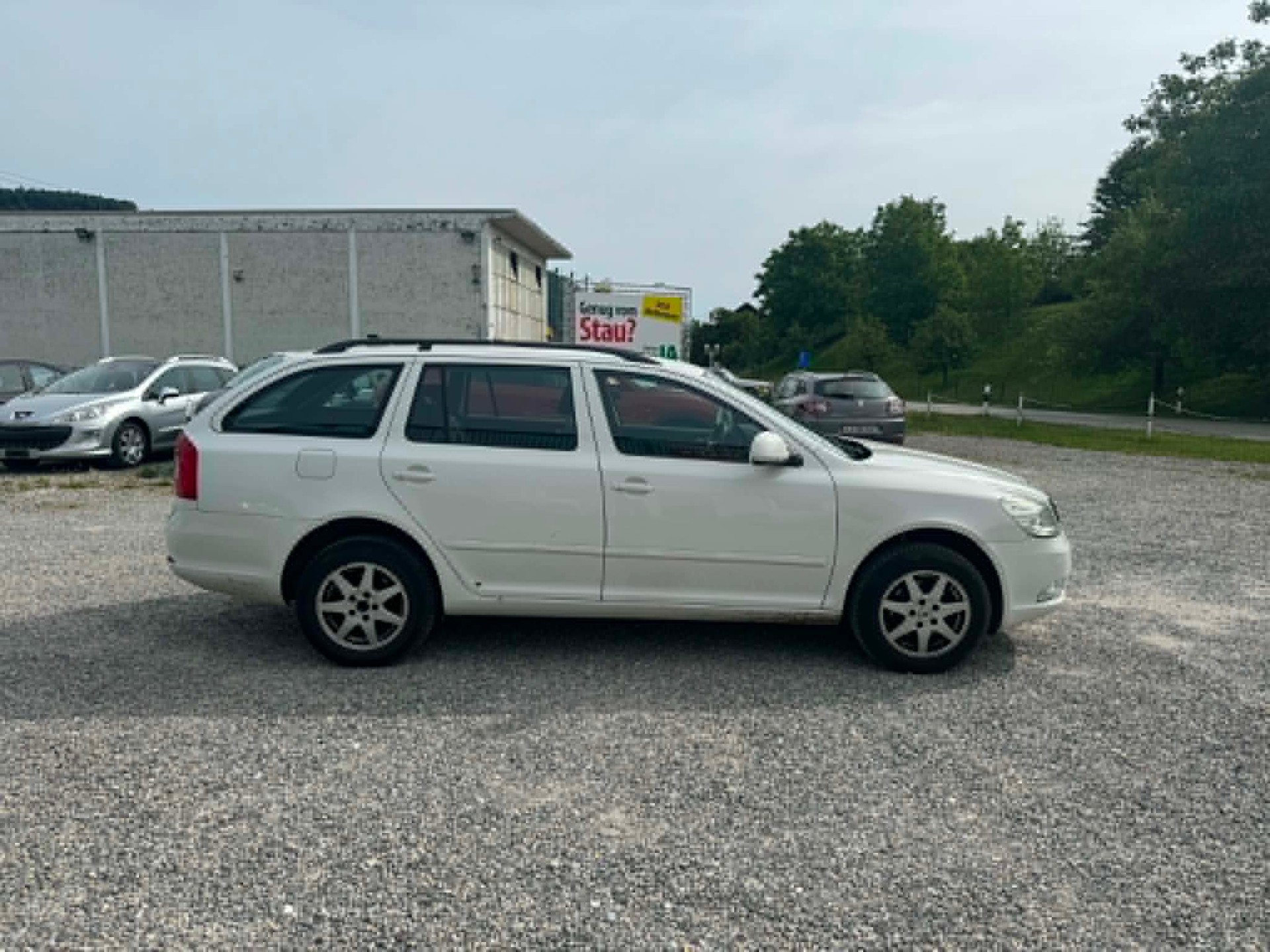 SKODA Octavia Combi 1.6 TDI 4x4-image-5