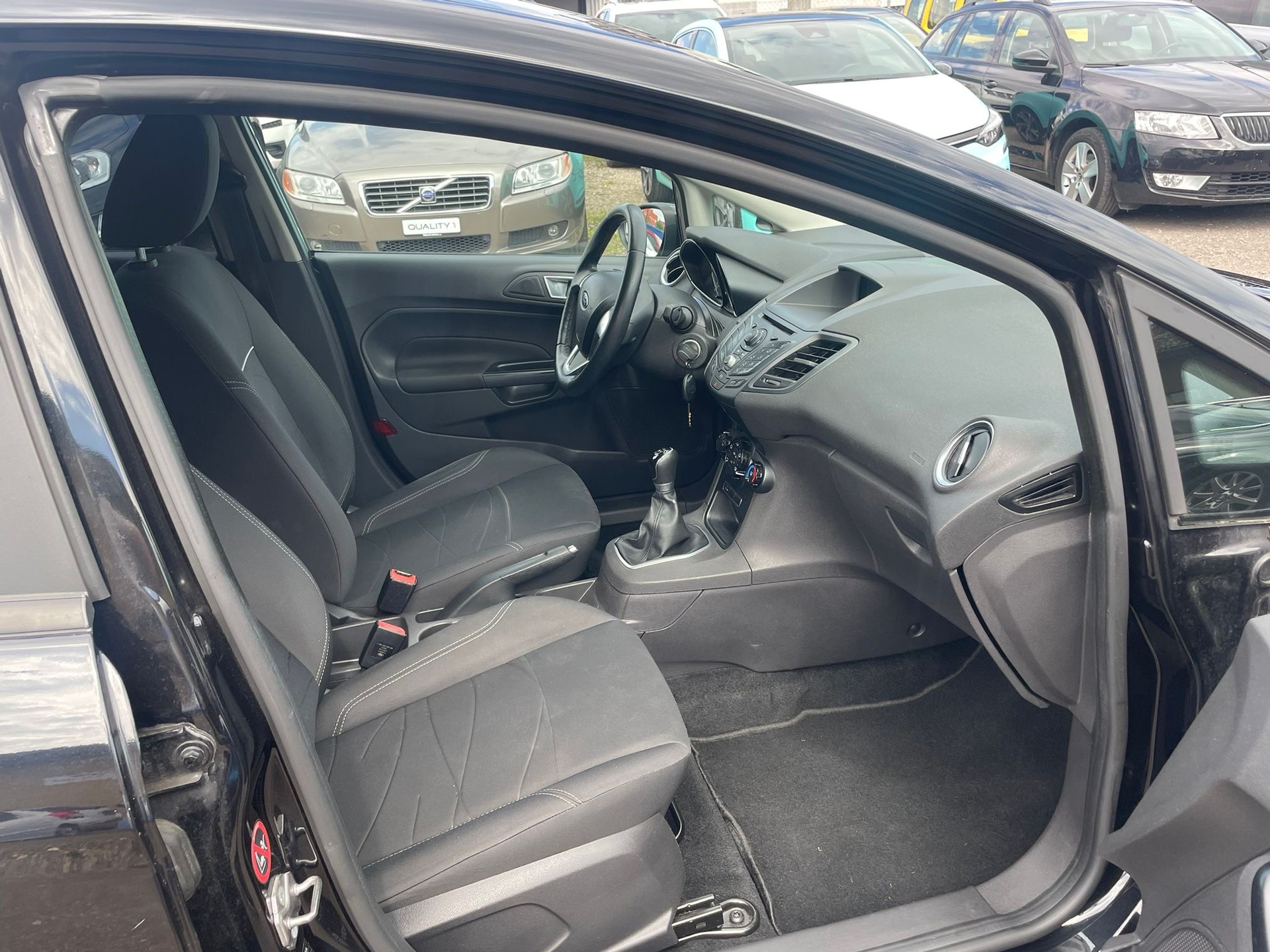 FORD Fiesta 1.0 SCTi Titanium-image-7